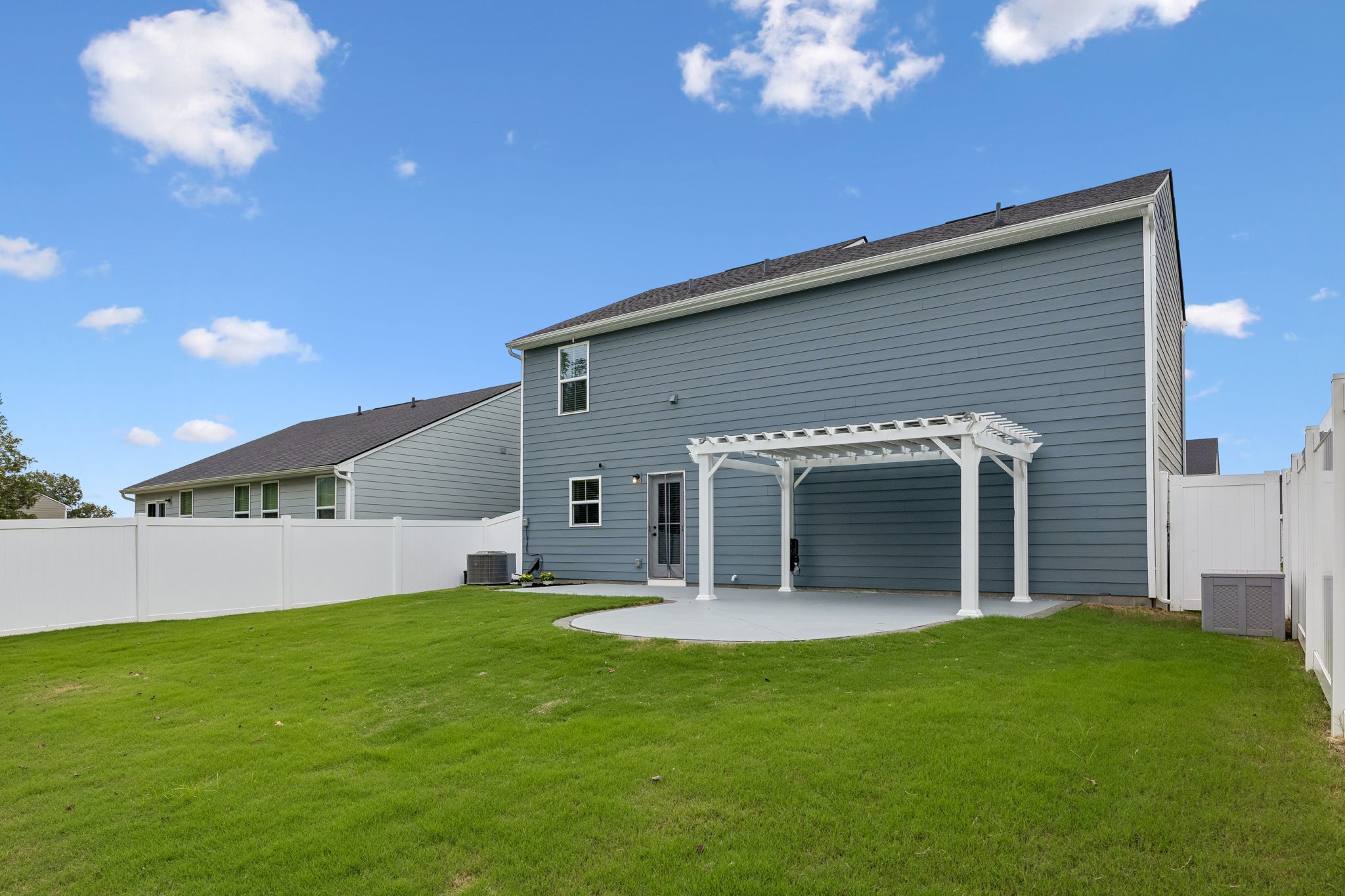 125 Gallant Fox Drive