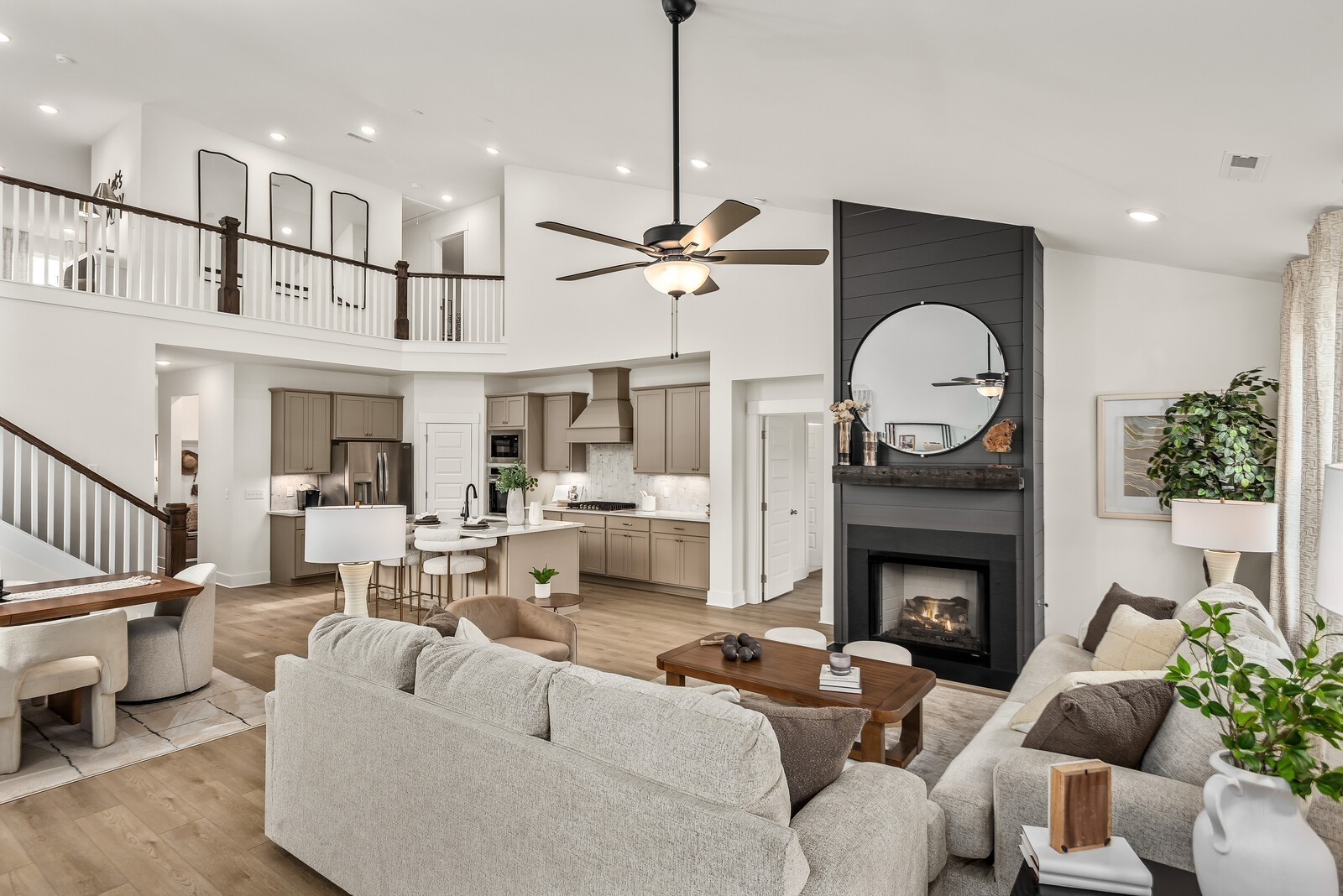 2900 John Dale Drive