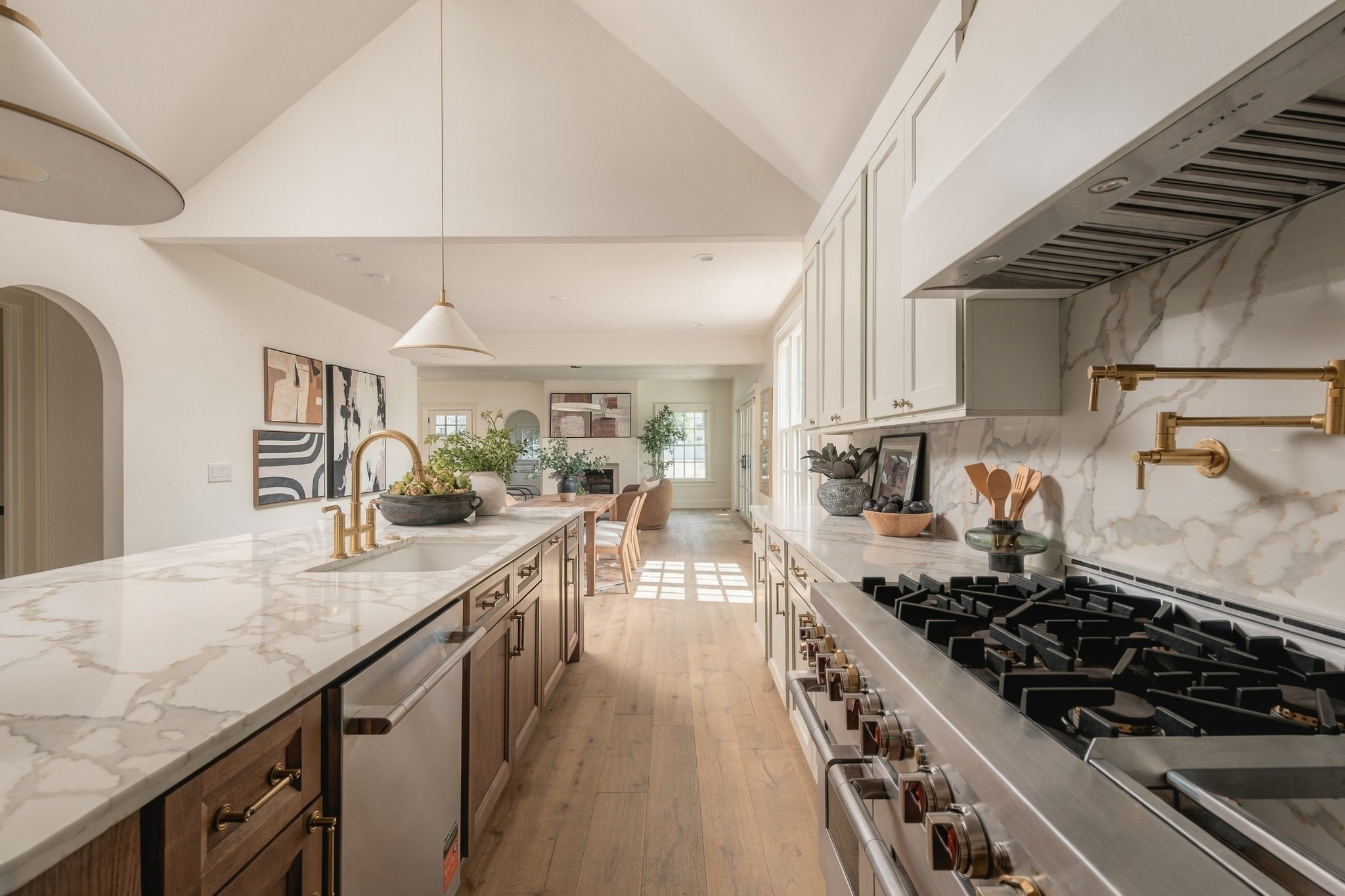 225 Mockingbird Rd