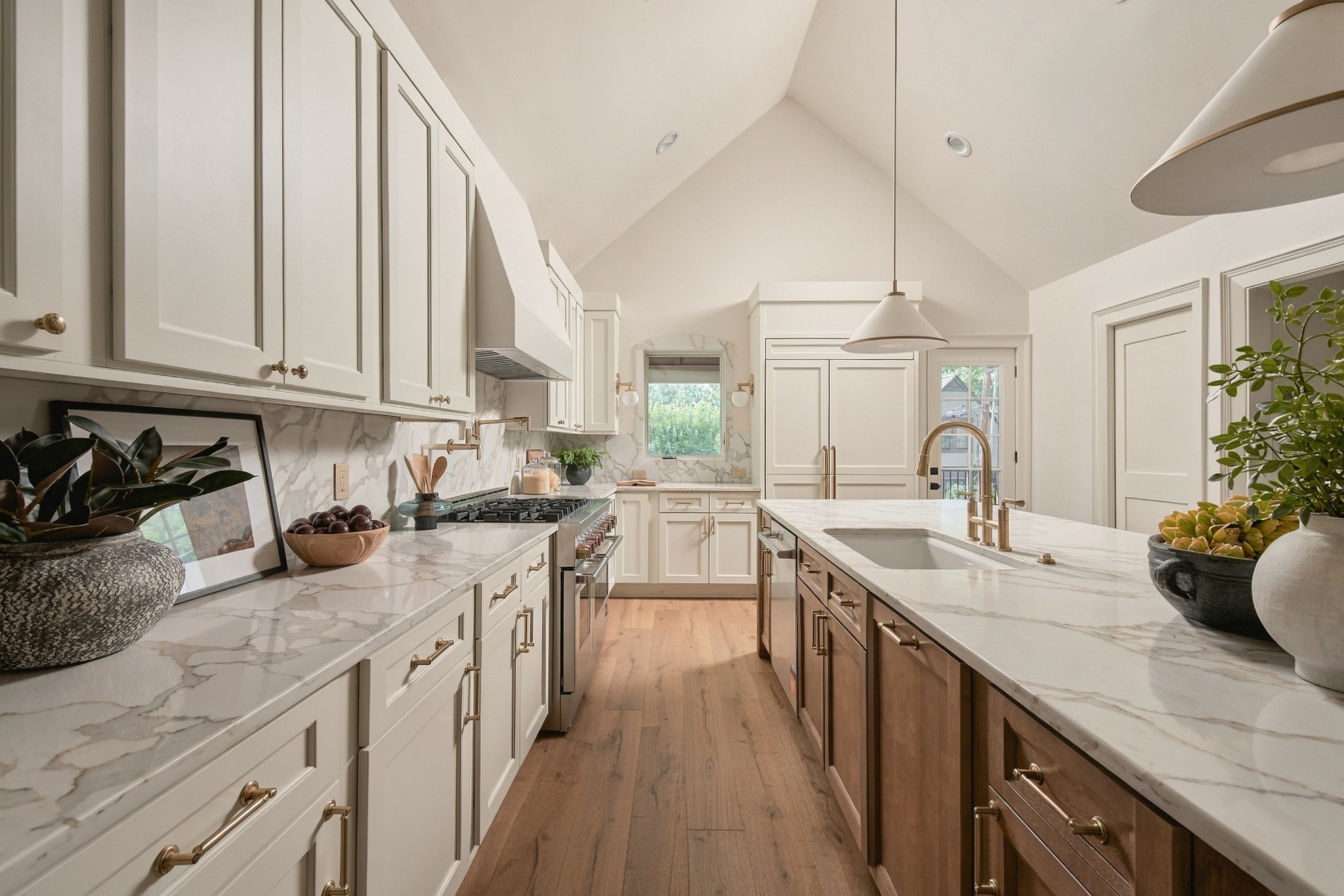 225 Mockingbird Rd
