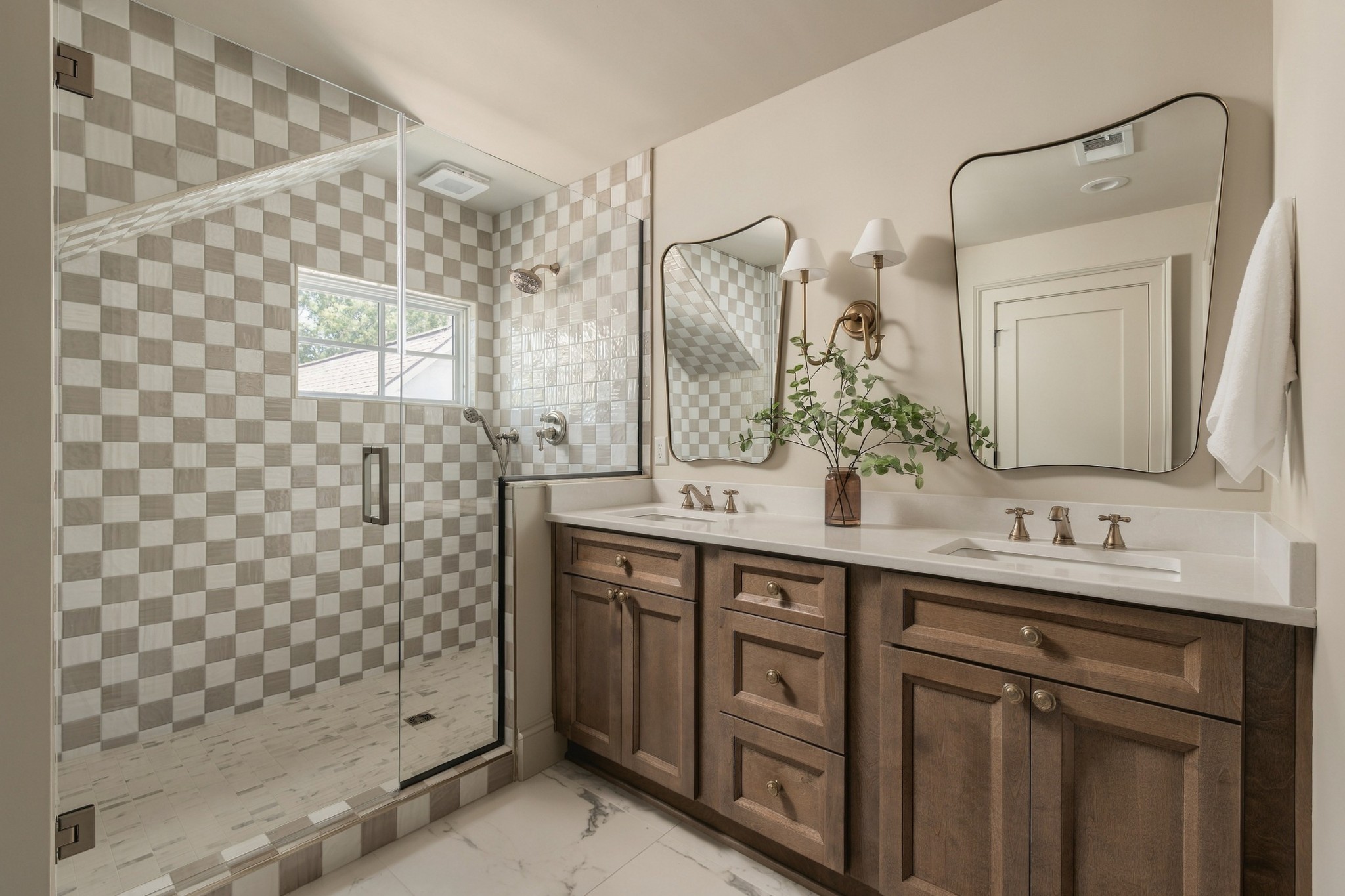 225 Mockingbird Rd