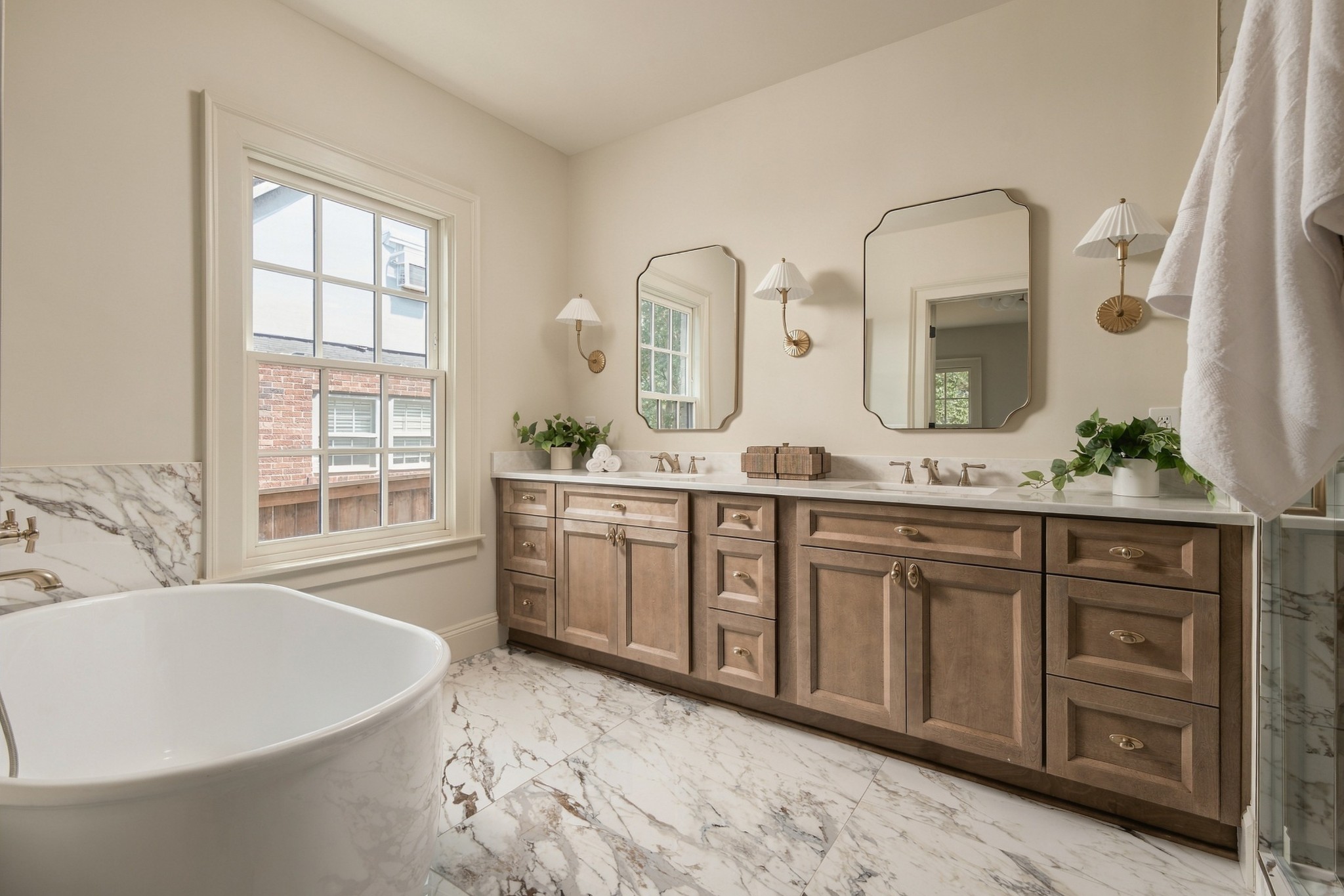 225 Mockingbird Rd