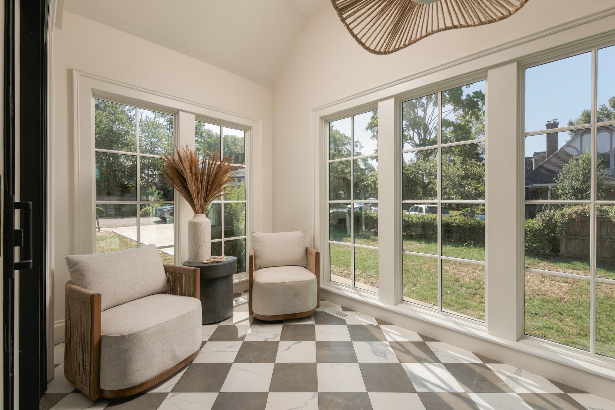 225 Mockingbird Rd
