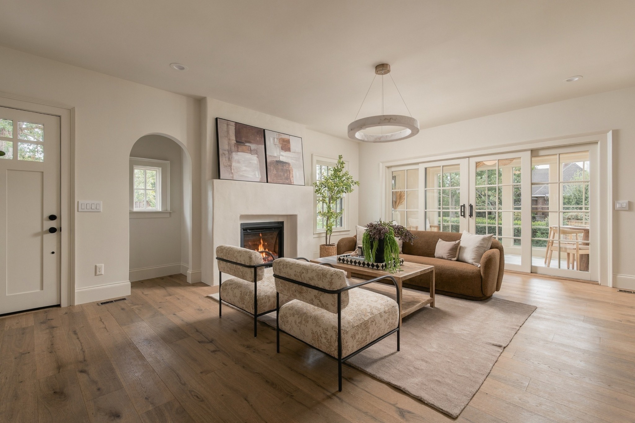 225 Mockingbird Rd
