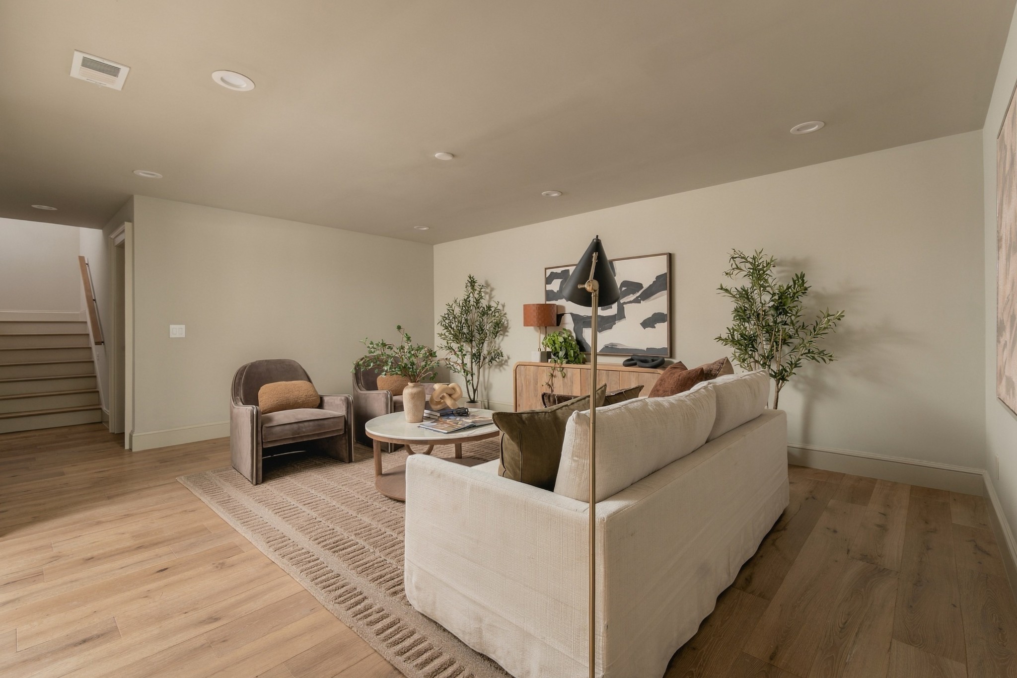 225 Mockingbird Rd