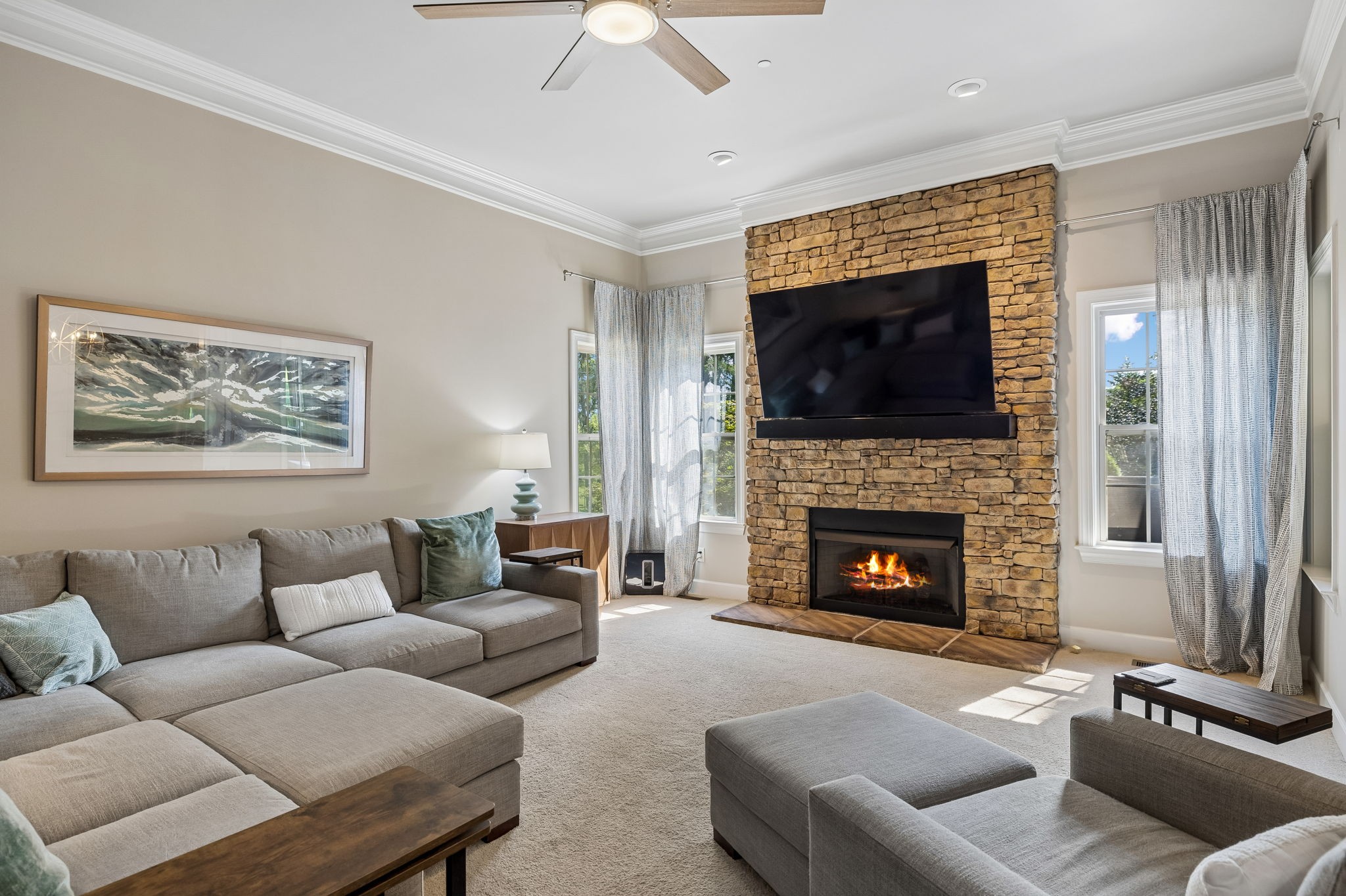 2212 Maricopa Ct