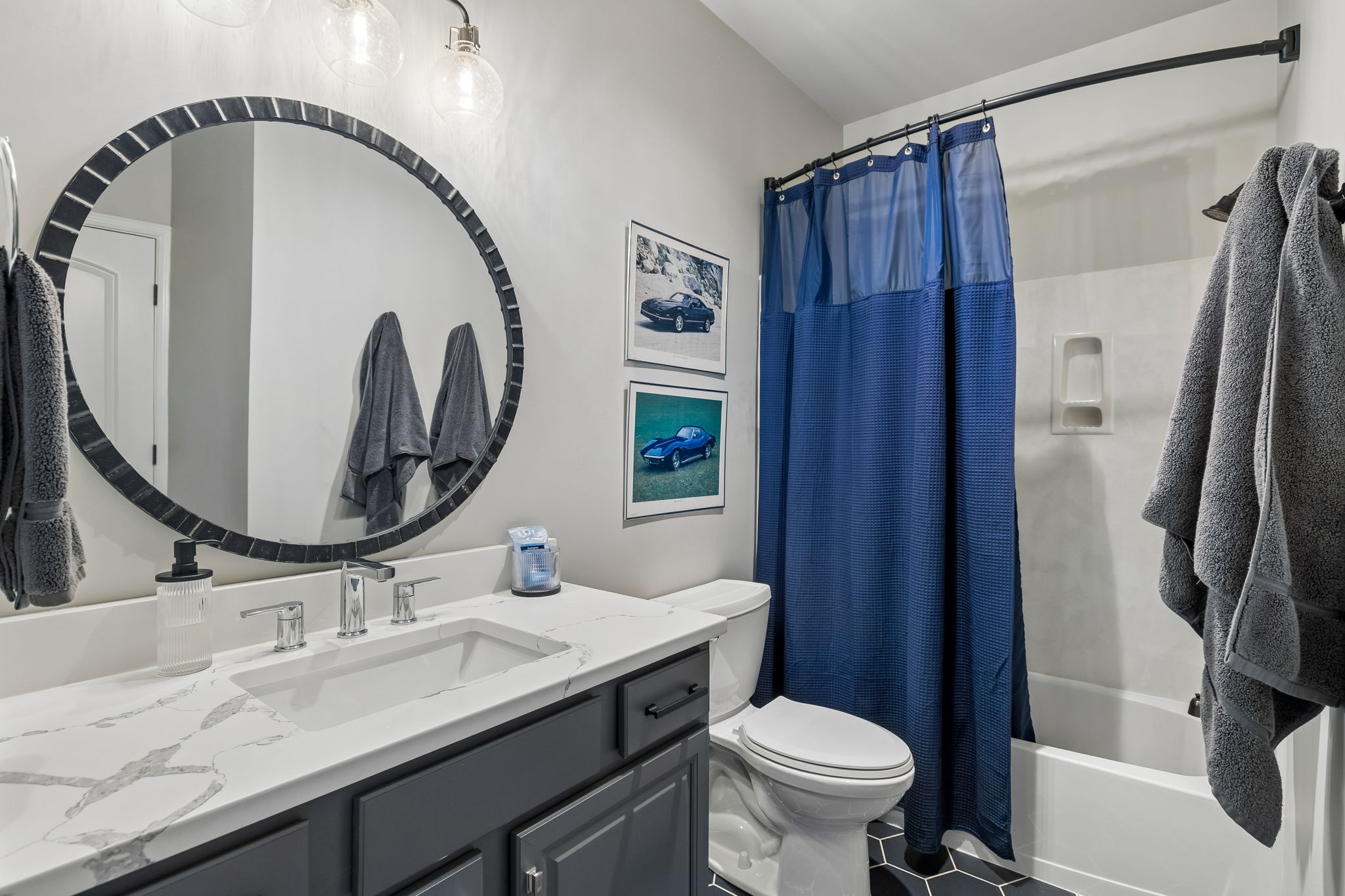 2212 Maricopa Ct