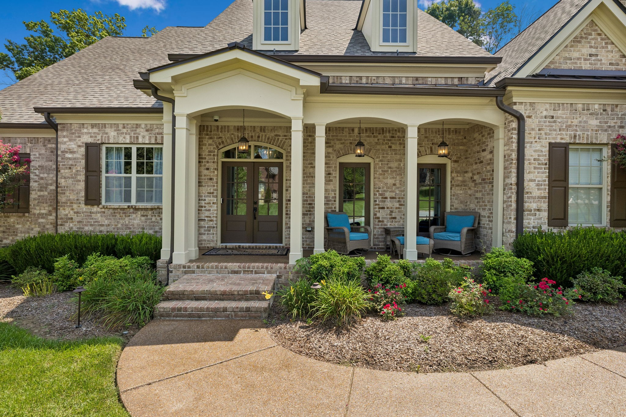 2212 Maricopa Ct