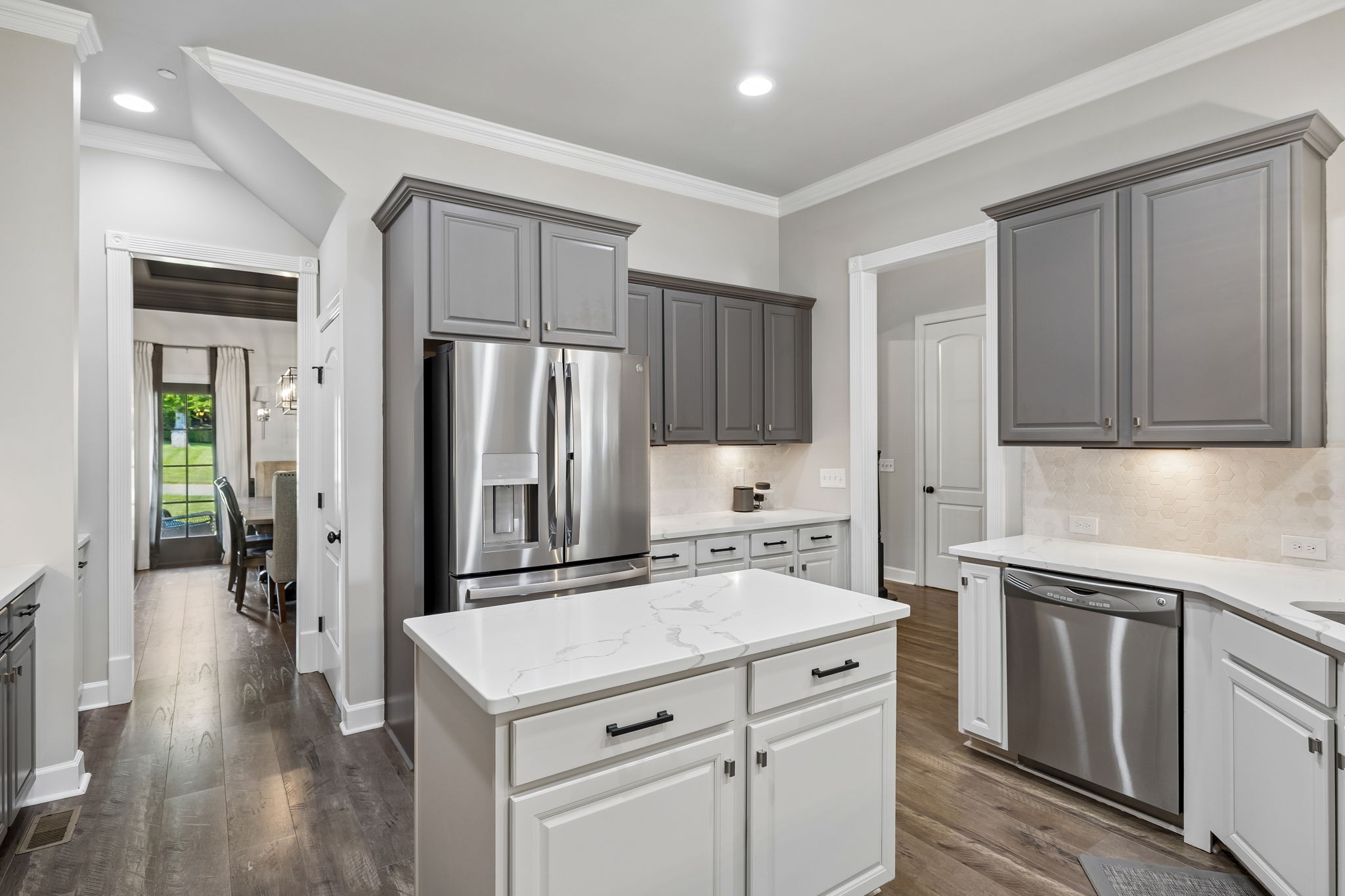 2212 Maricopa Ct