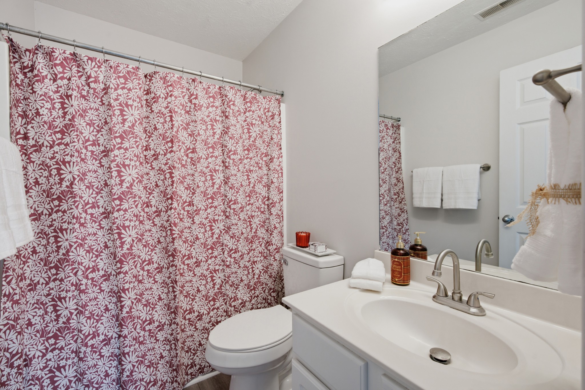 429 Shadow Glen Dr