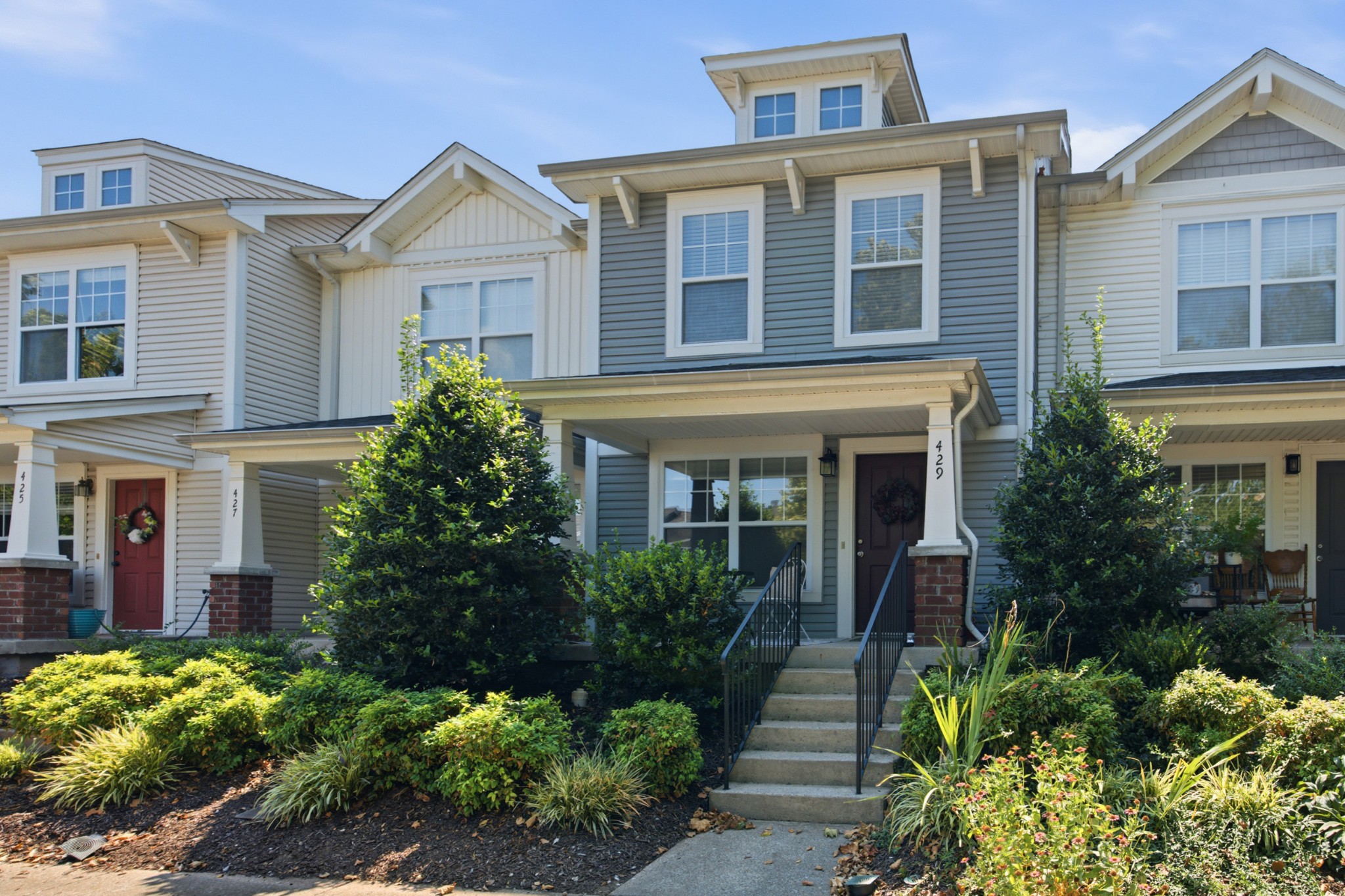429 Shadow Glen Dr