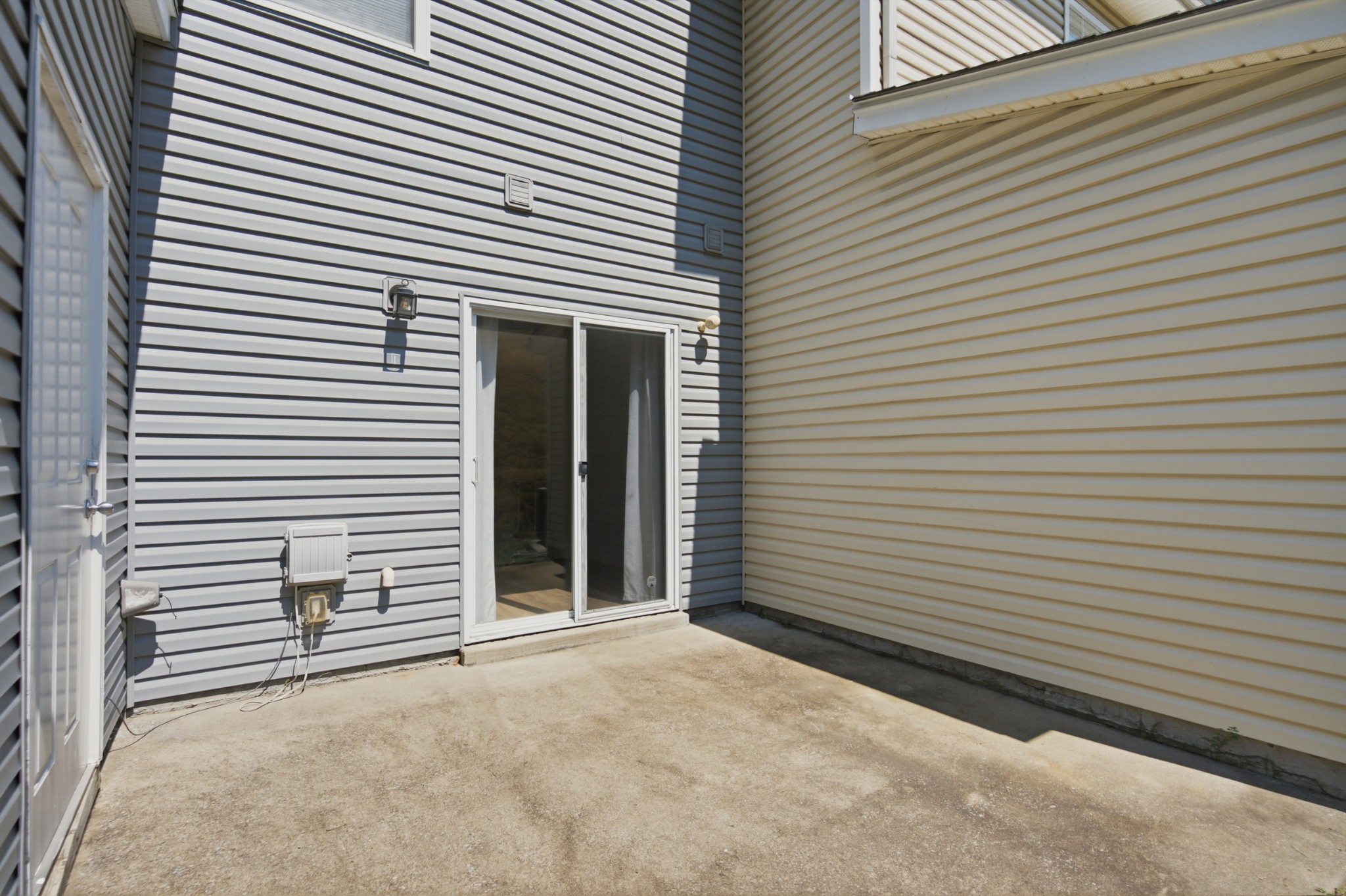 429 Shadow Glen Dr