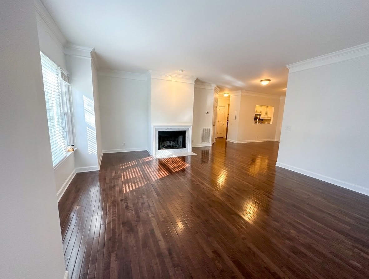 4202 Harding Rd Unit: 103