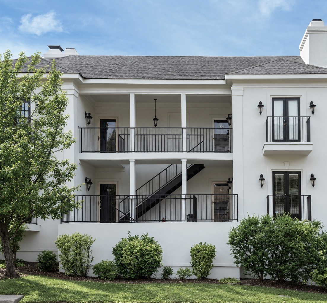 4202 Harding Rd Unit: 103