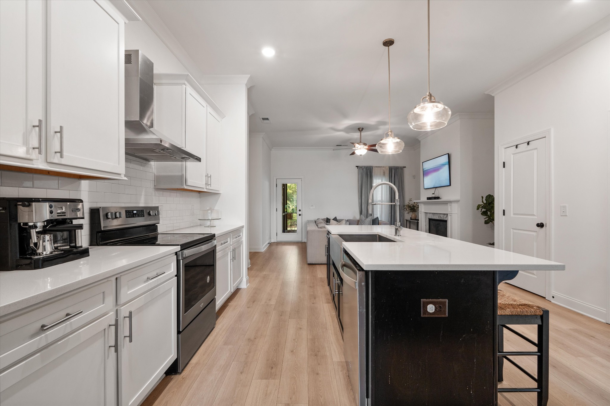 109 Lenham Dr