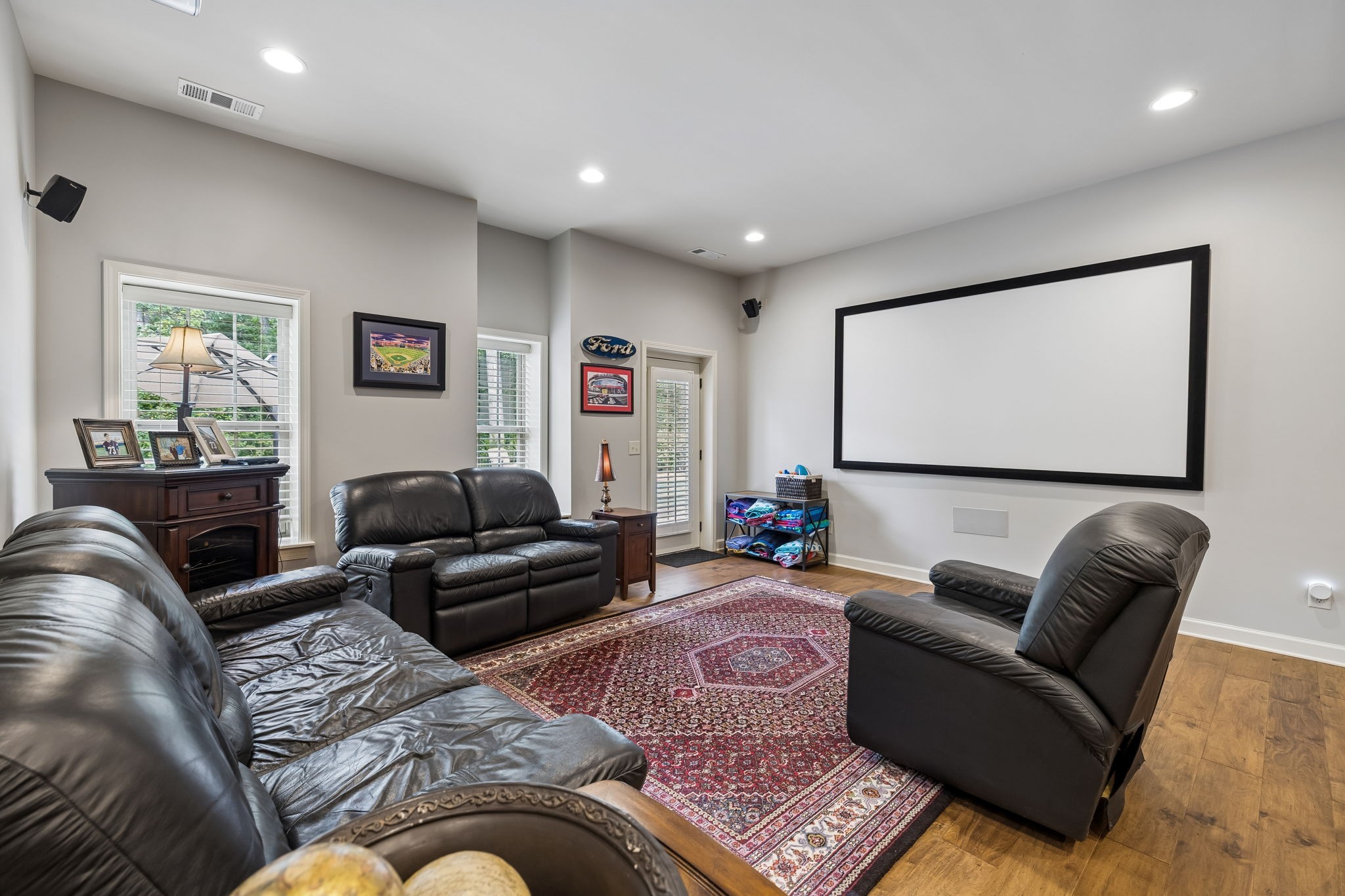 2231 Dunblane Ln