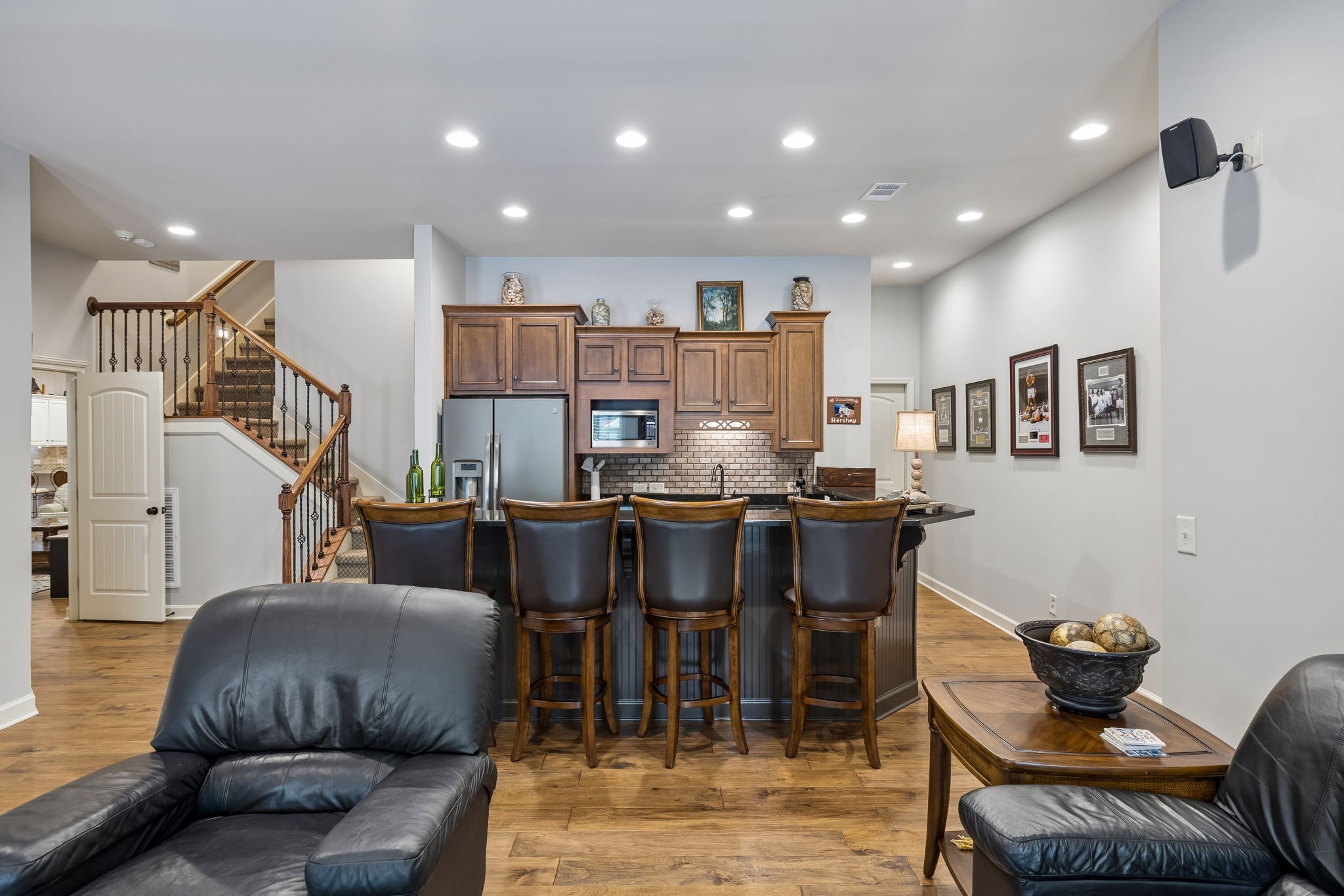 2231 Dunblane Ln