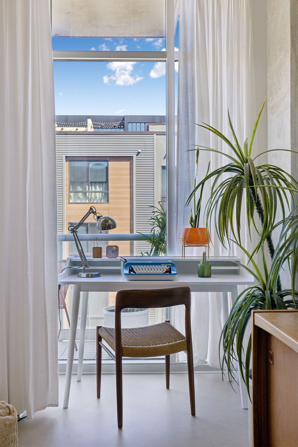 600 12th Ave S Unit: 710