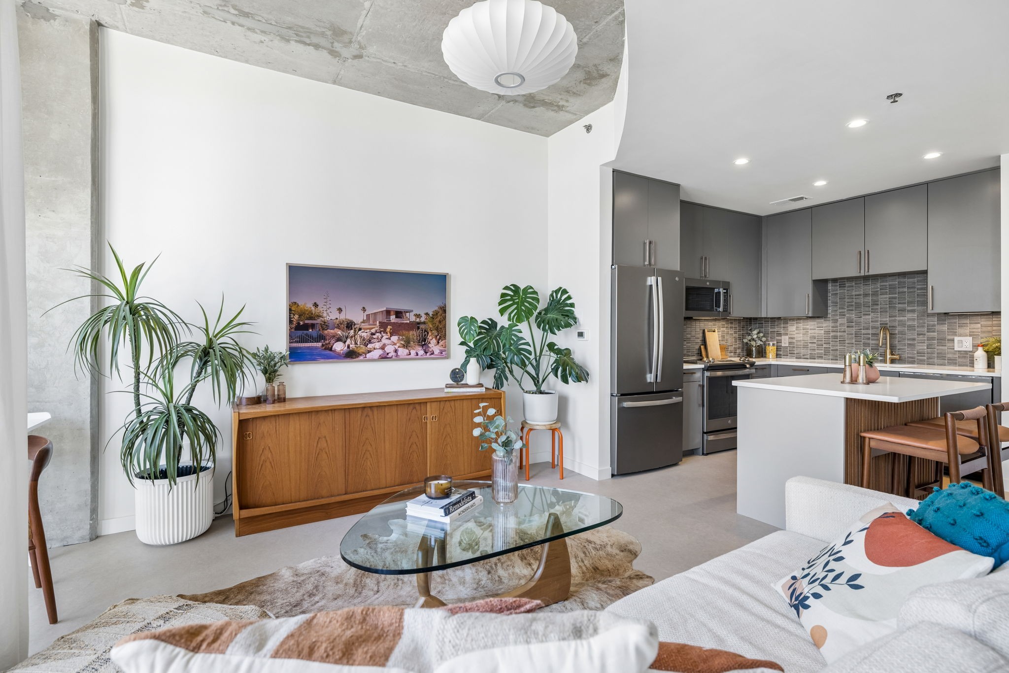 600 12th Ave S Unit: 710