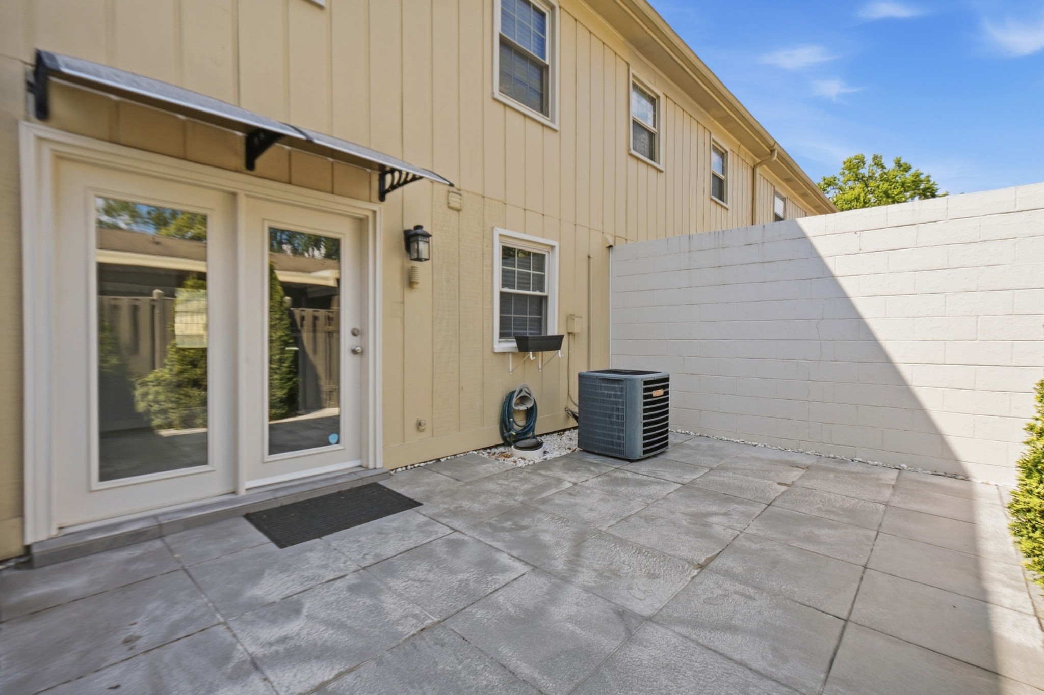 8207 Sawyer Brown Rd Unit: M4