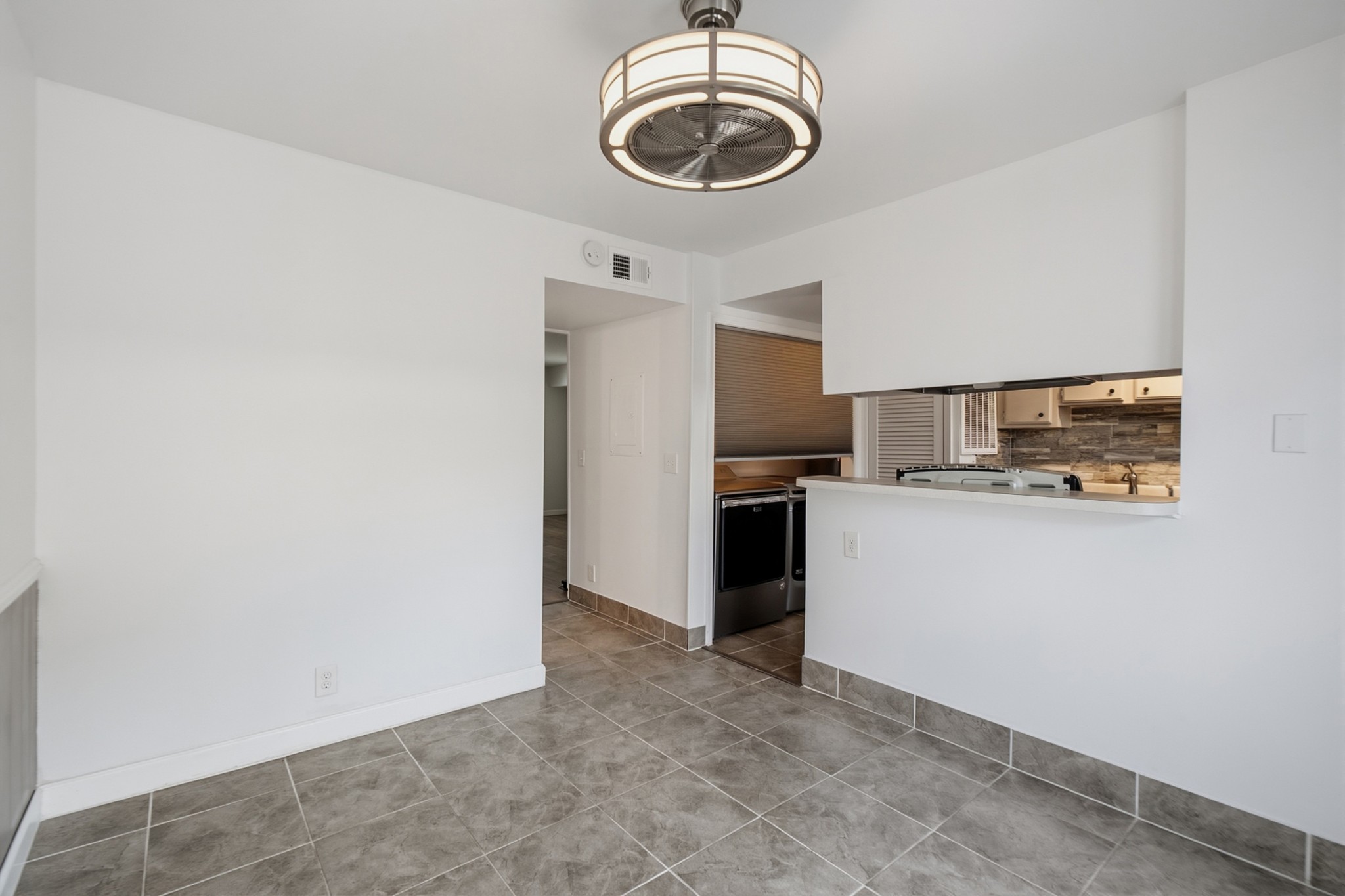 8207 Sawyer Brown Rd Unit: M4