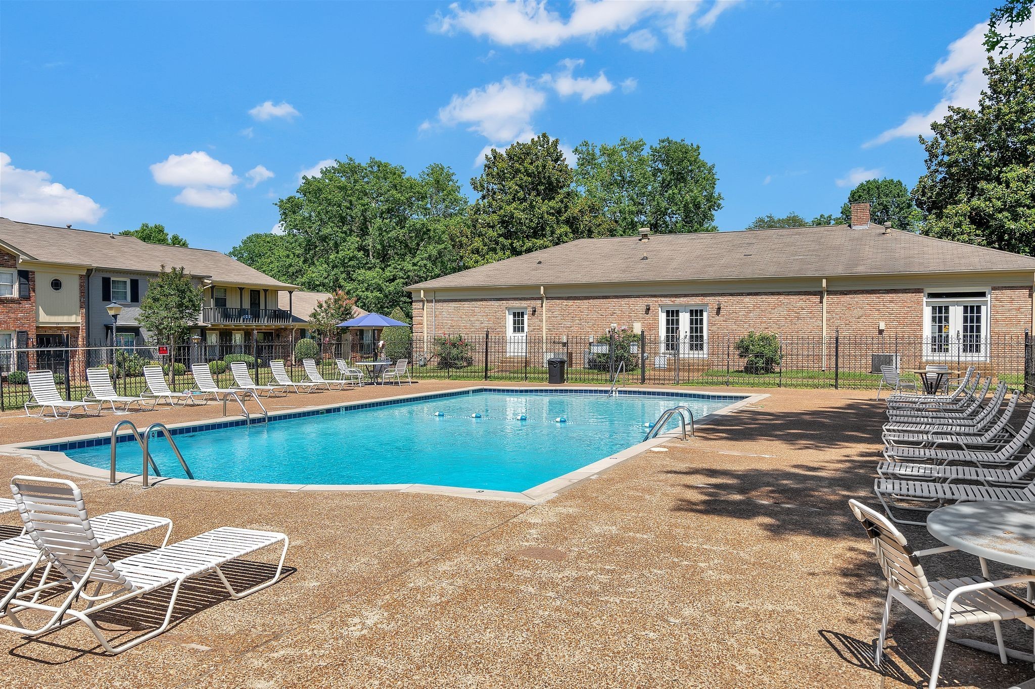 8207 Sawyer Brown Rd Unit: M4