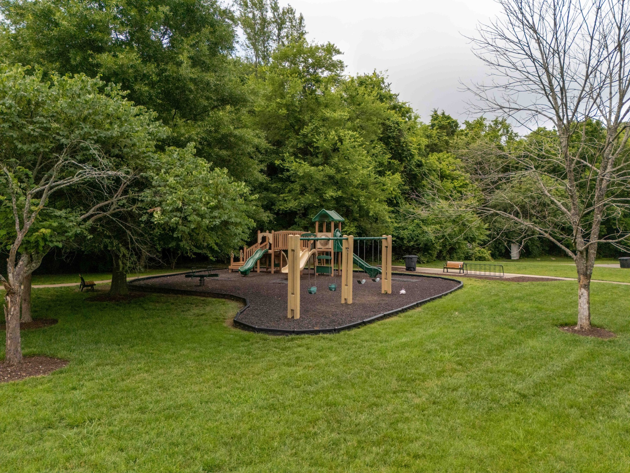 1206 Broadmoor Cir
