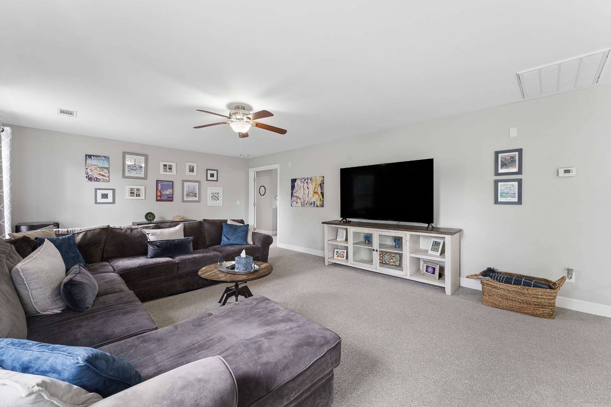 1206 Broadmoor Cir