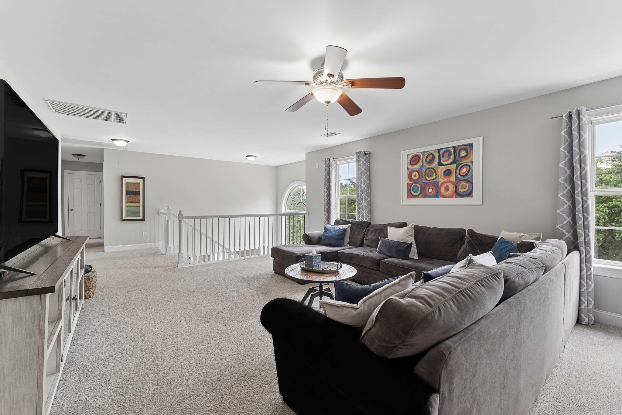 1206 Broadmoor Cir