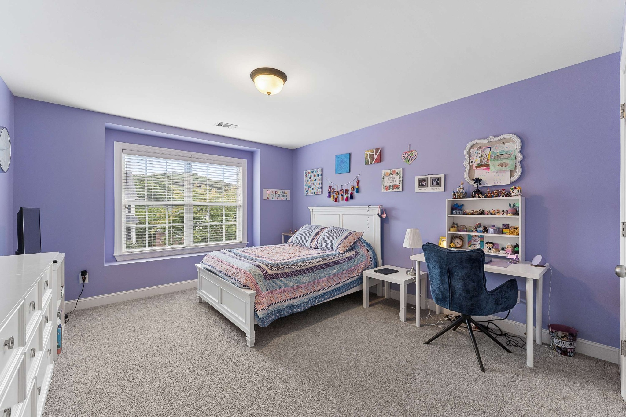 1206 Broadmoor Cir