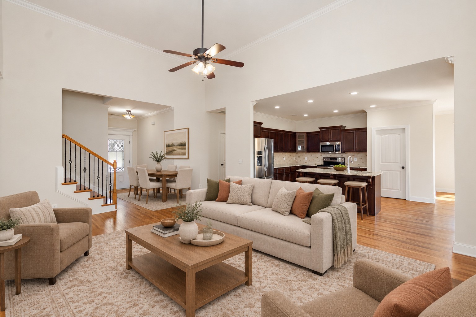 5233 Honeybee Dr
