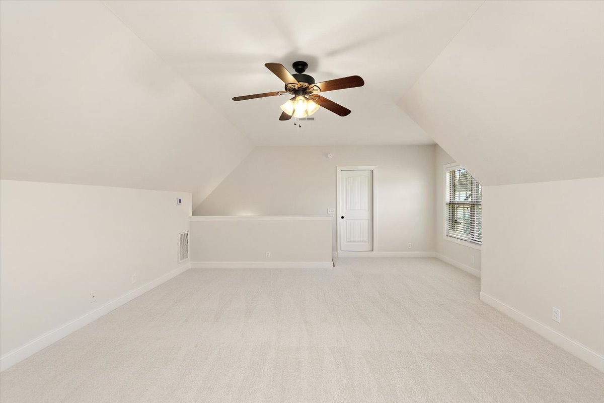 5233 Honeybee Dr