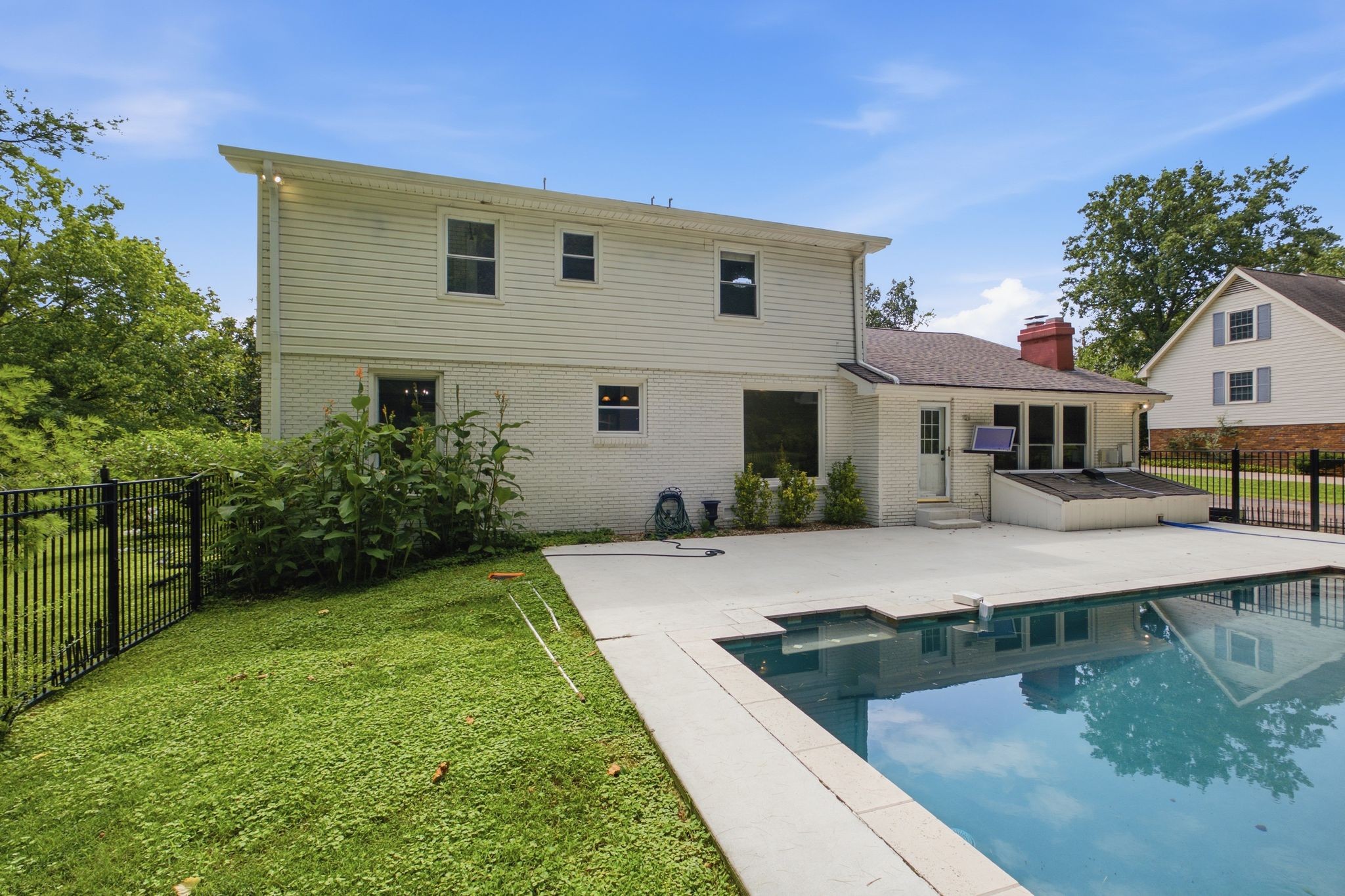 1303 General McArthur Dr