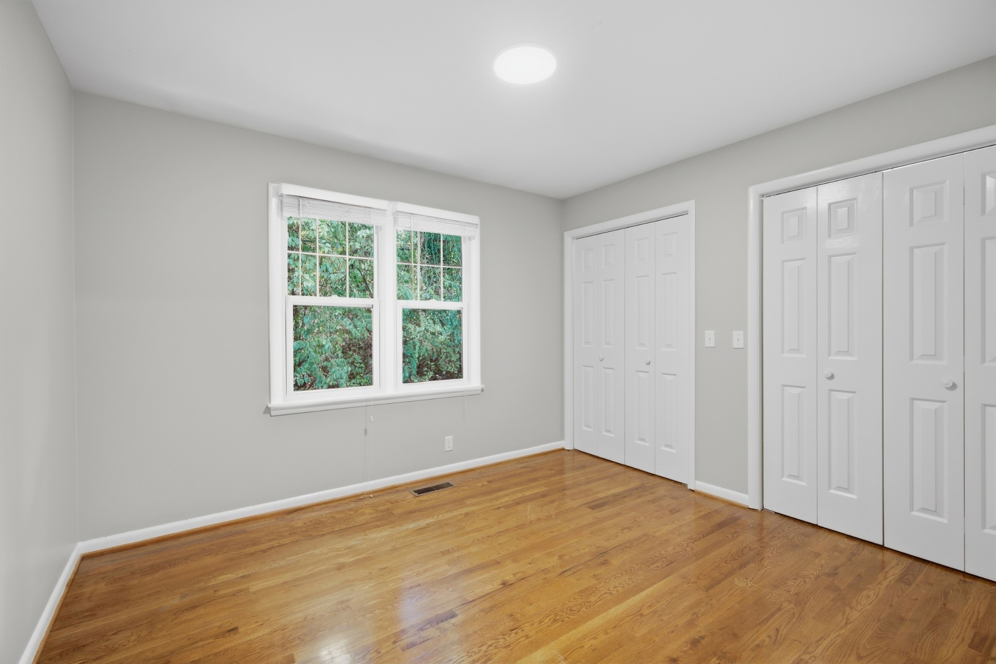 104 Bonnie Briar Ln