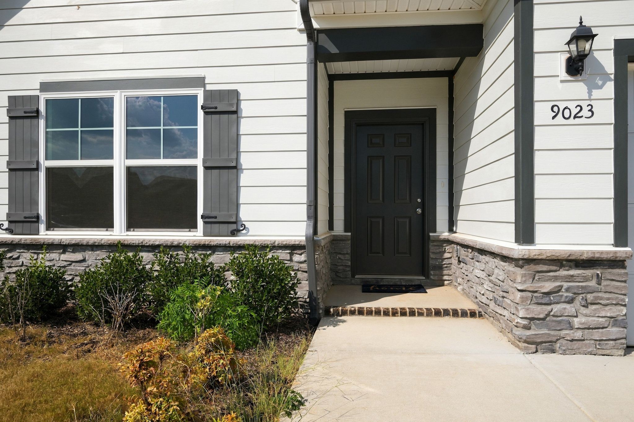 9023 Ada Way