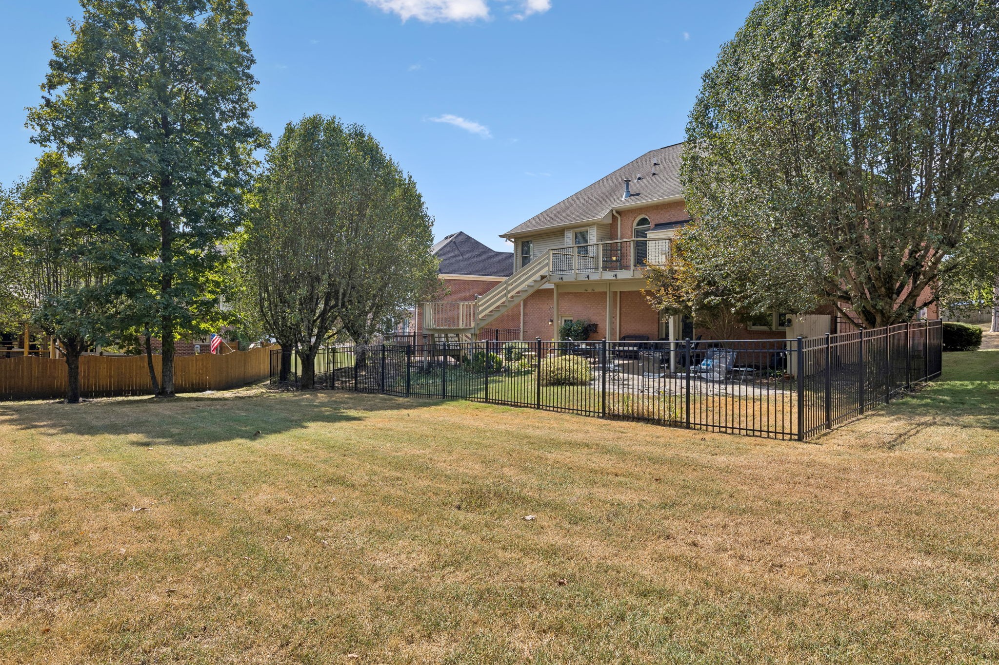 5553 Peninsula Park Lndg