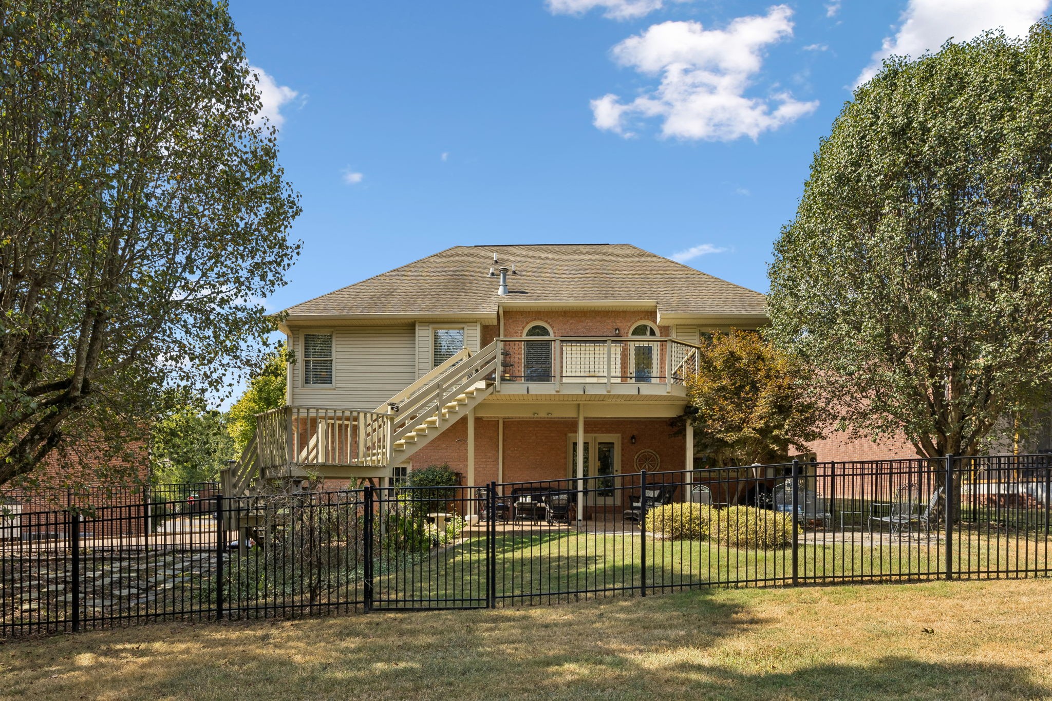 5553 Peninsula Park Lndg