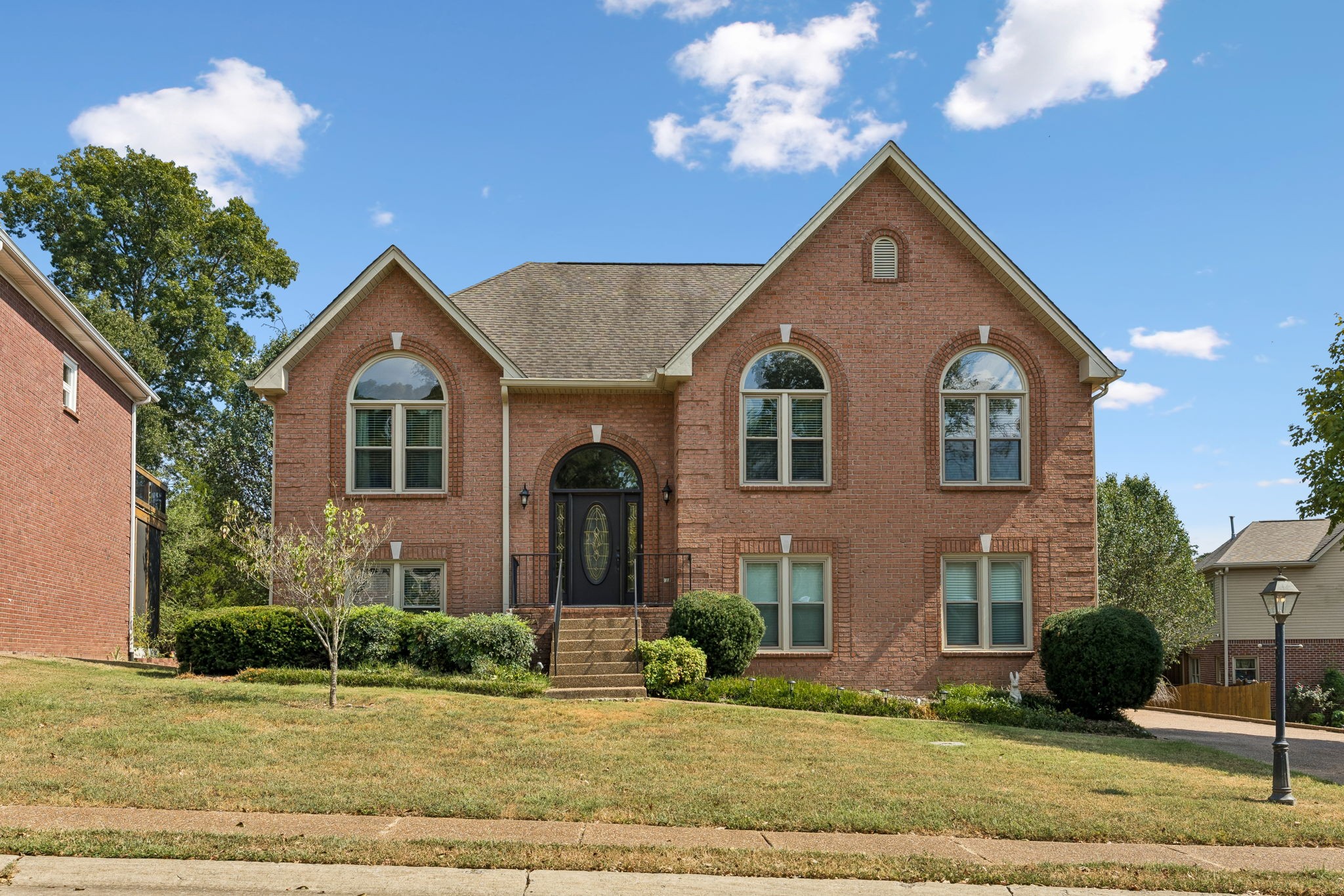 5553 Peninsula Park Lndg