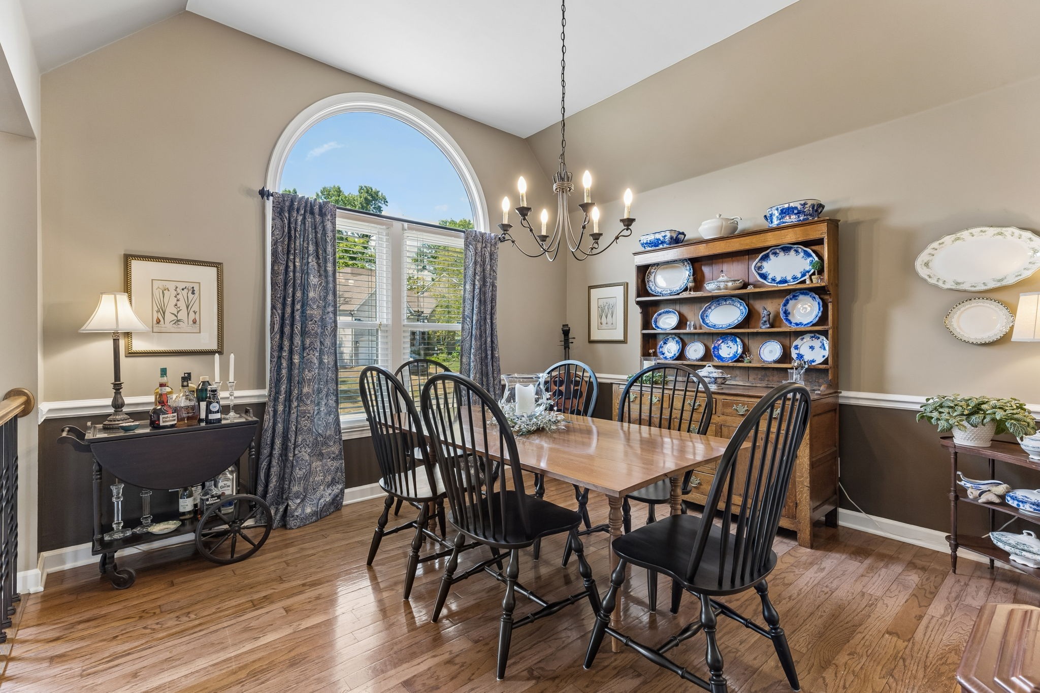 5553 Peninsula Park Lndg