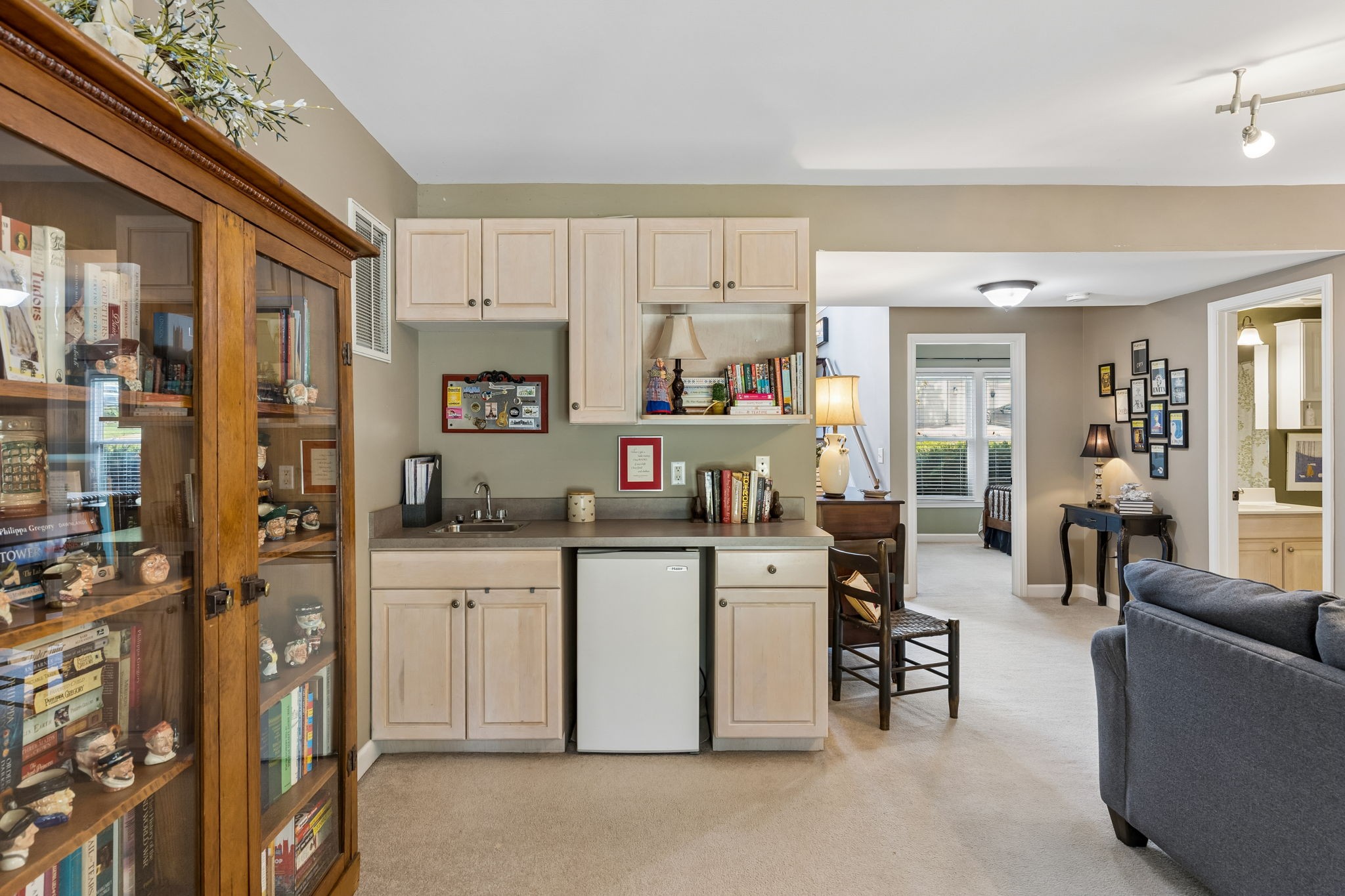 5553 Peninsula Park Lndg
