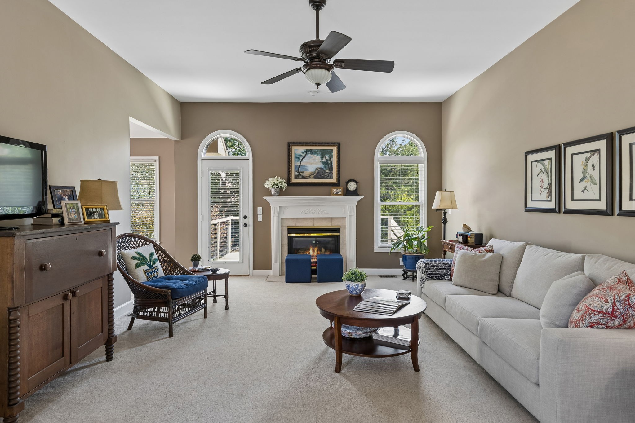 5553 Peninsula Park Lndg