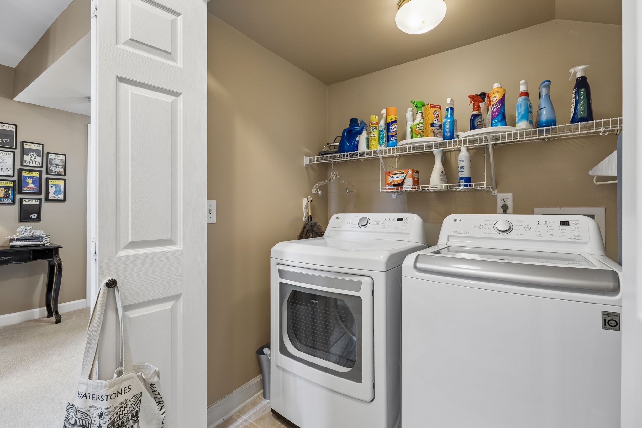 5553 Peninsula Park Lndg