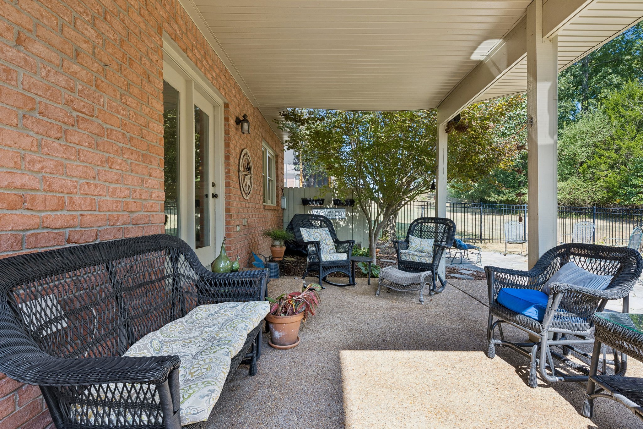 5553 Peninsula Park Lndg