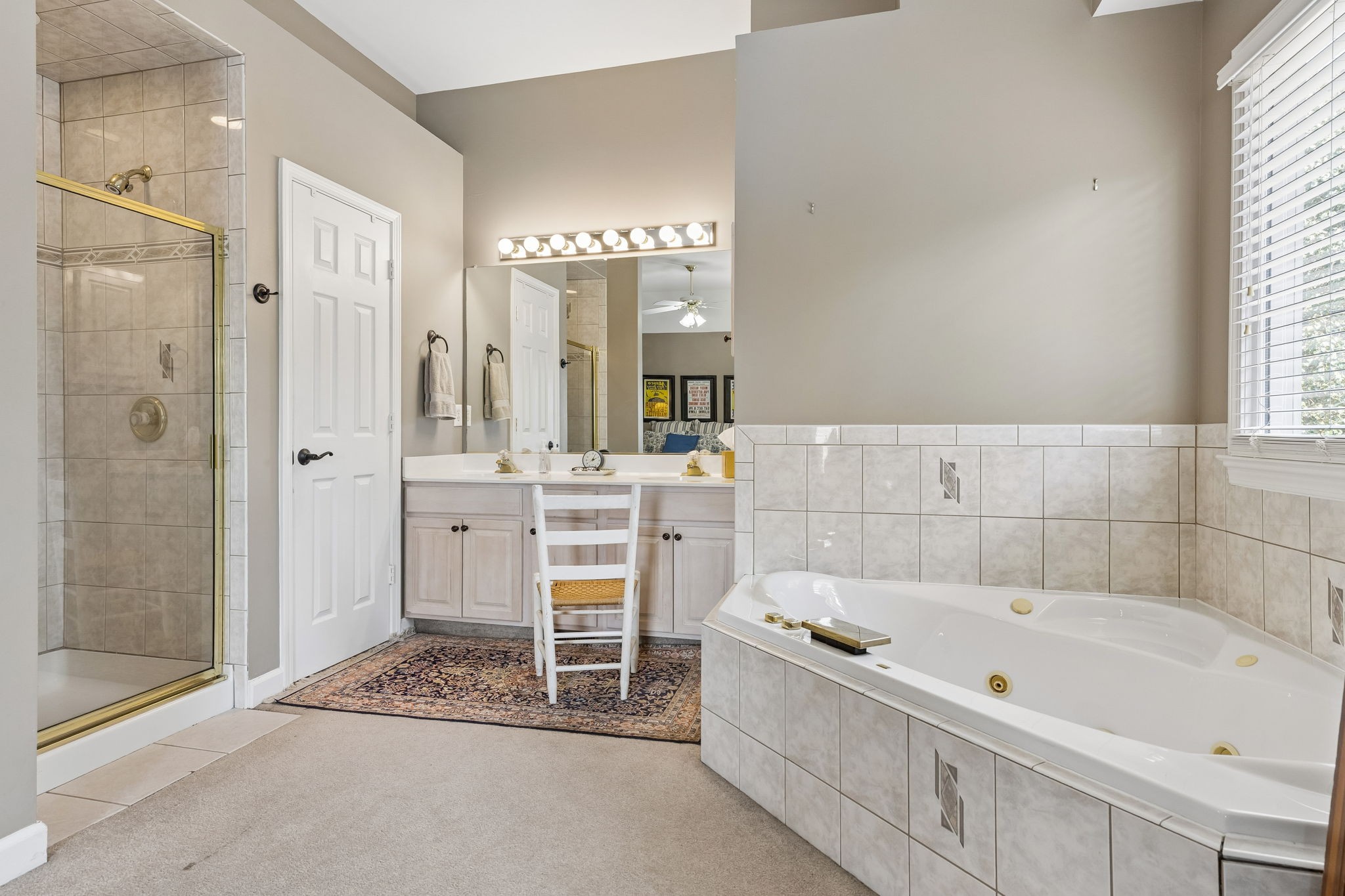 5553 Peninsula Park Lndg