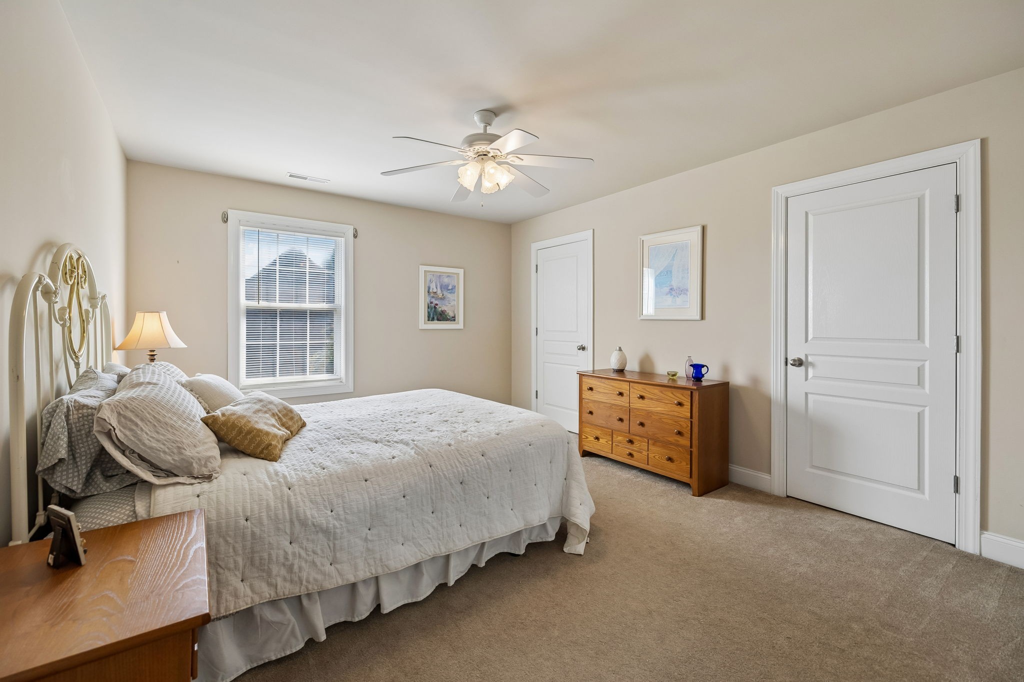 2635 Isaiah Dr