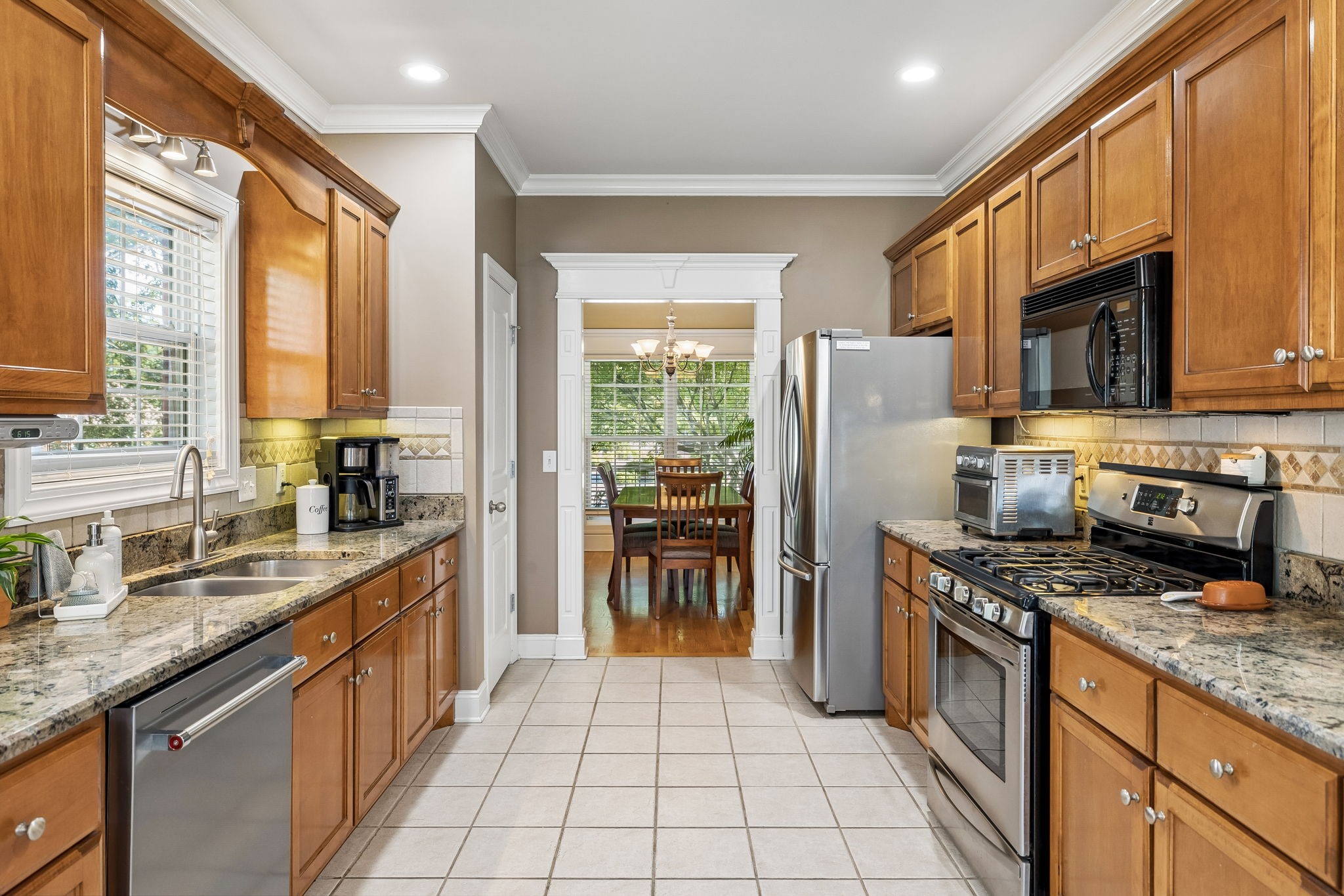2635 Isaiah Dr
