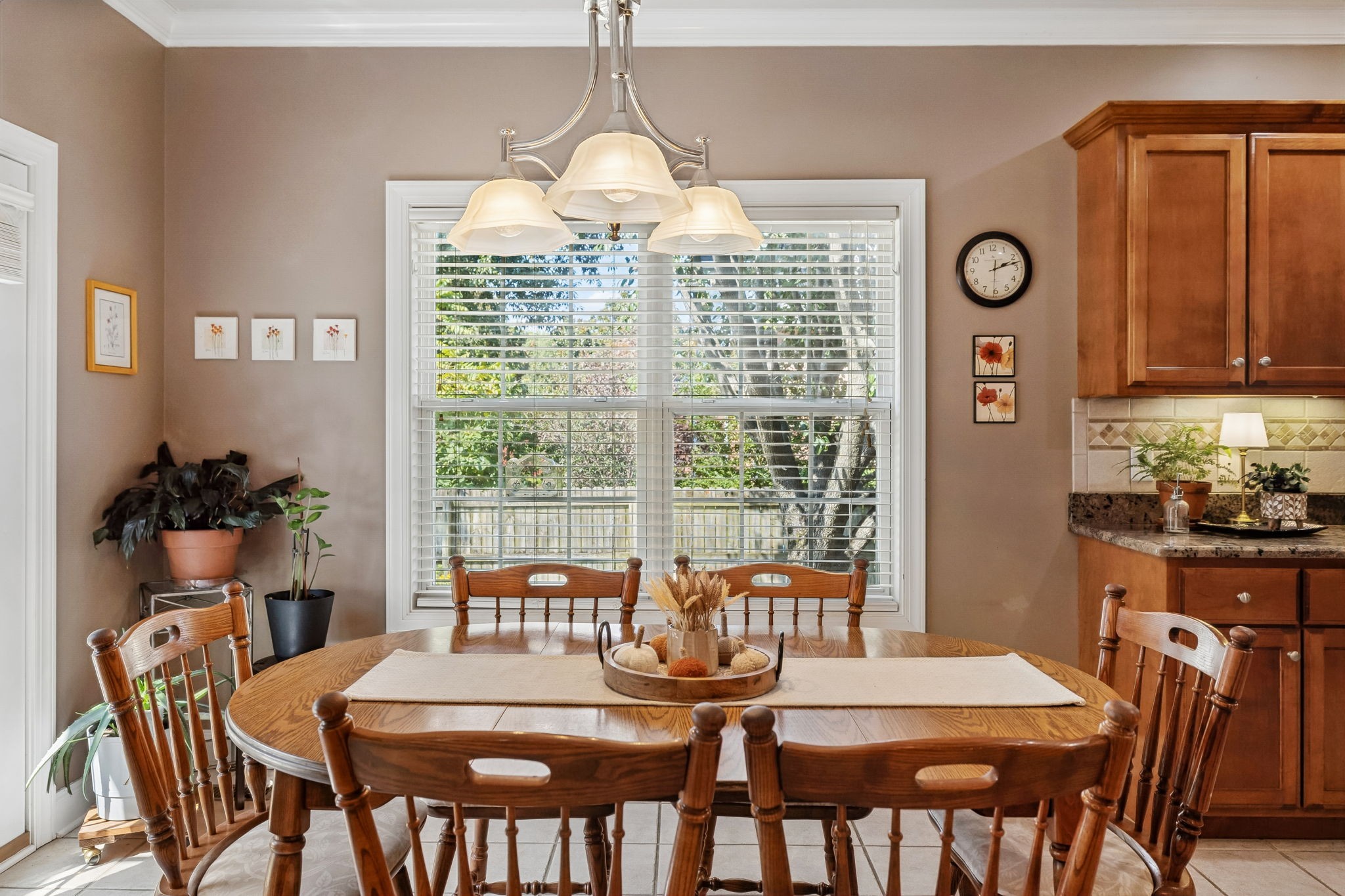 2635 Isaiah Dr