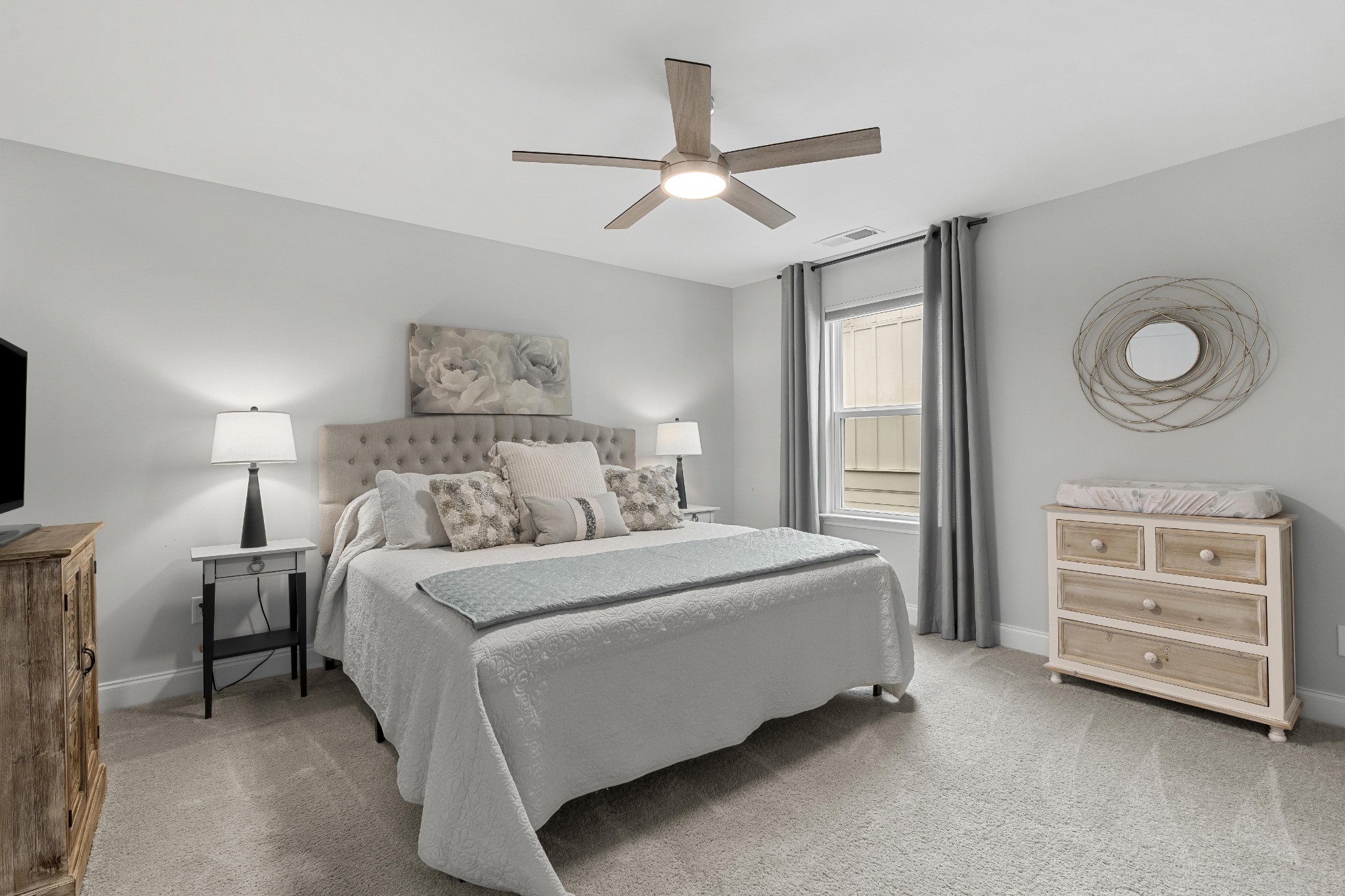 4112 Flowing Creek Dr