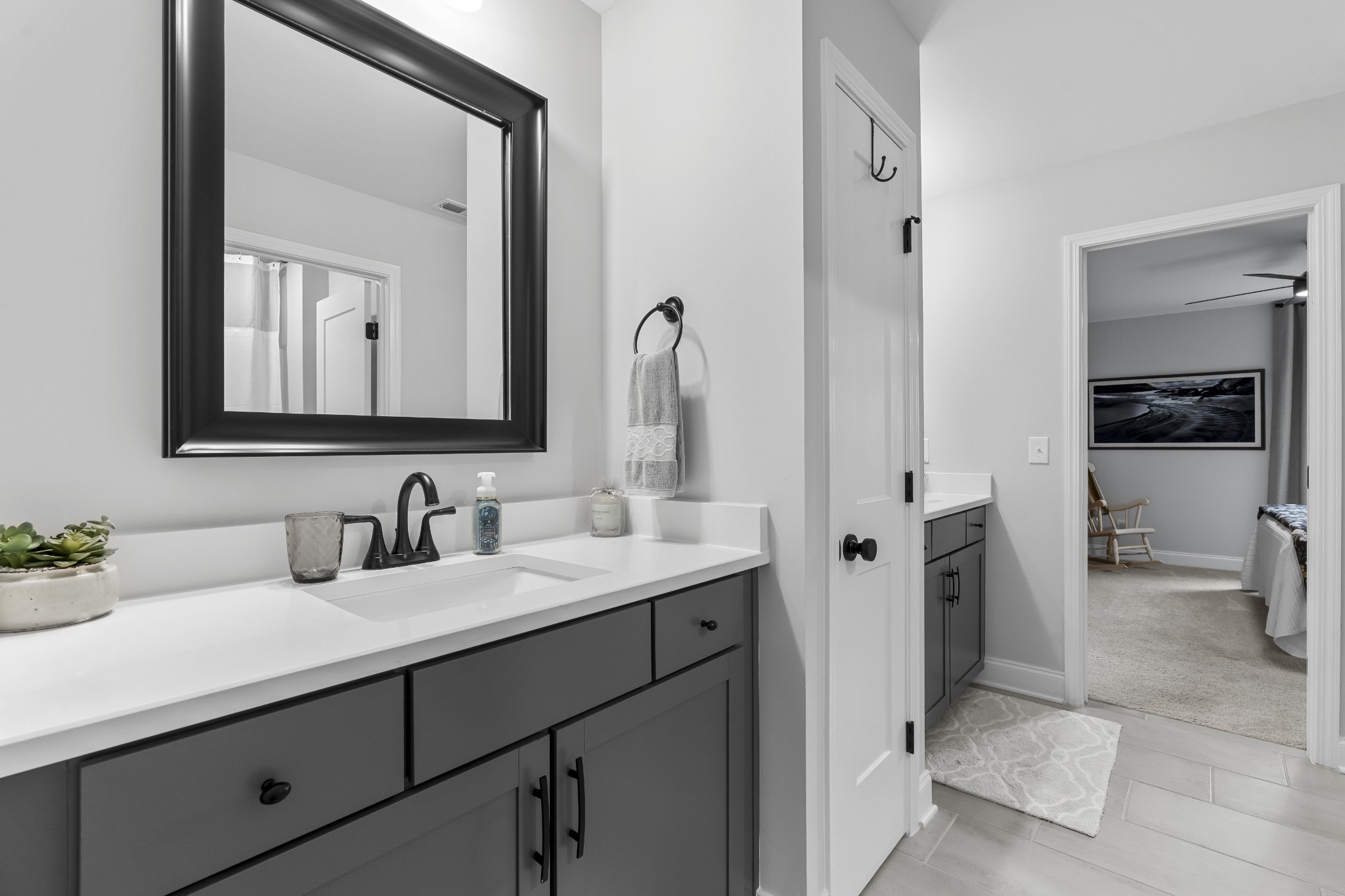 4112 Flowing Creek Dr