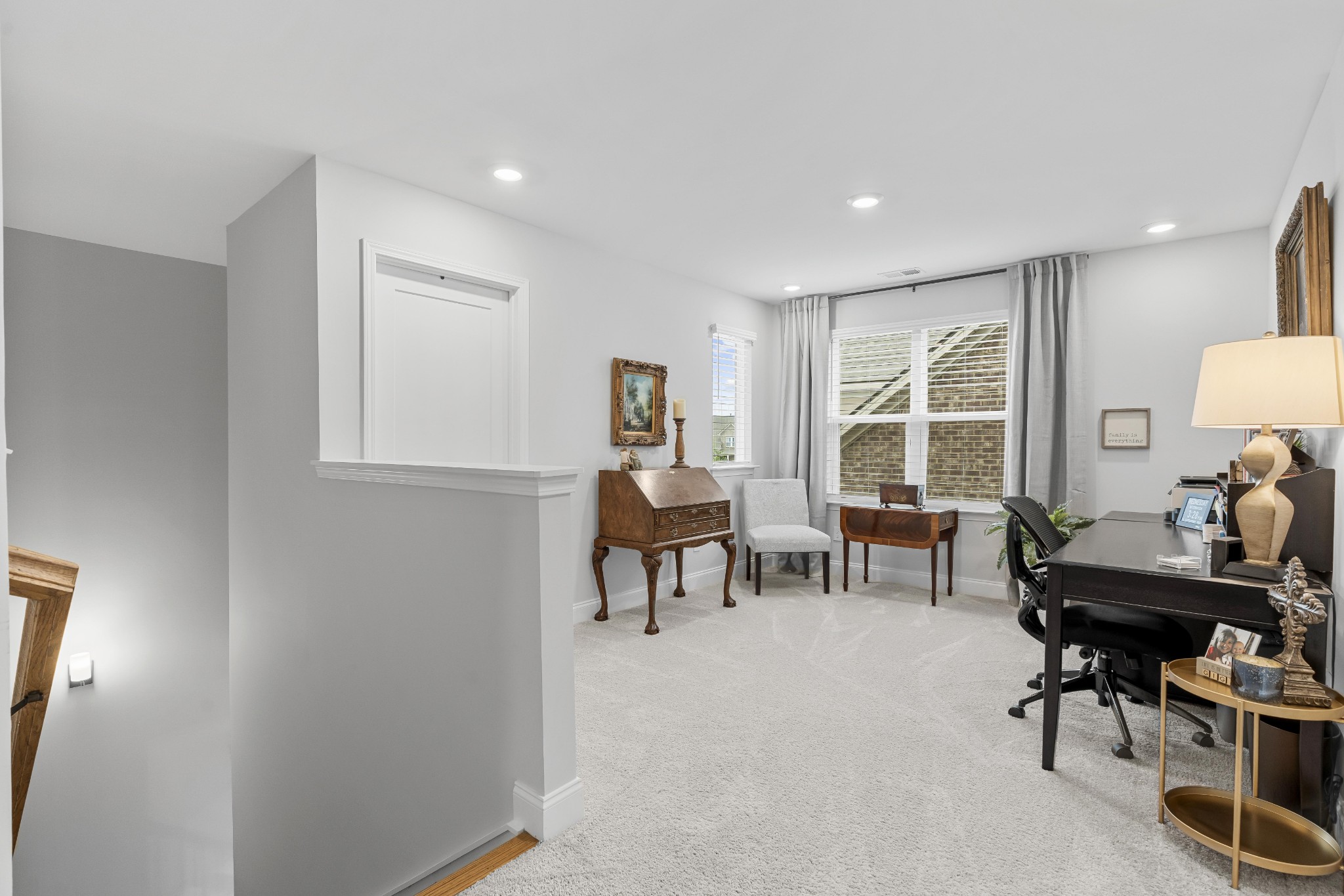 4112 Flowing Creek Dr